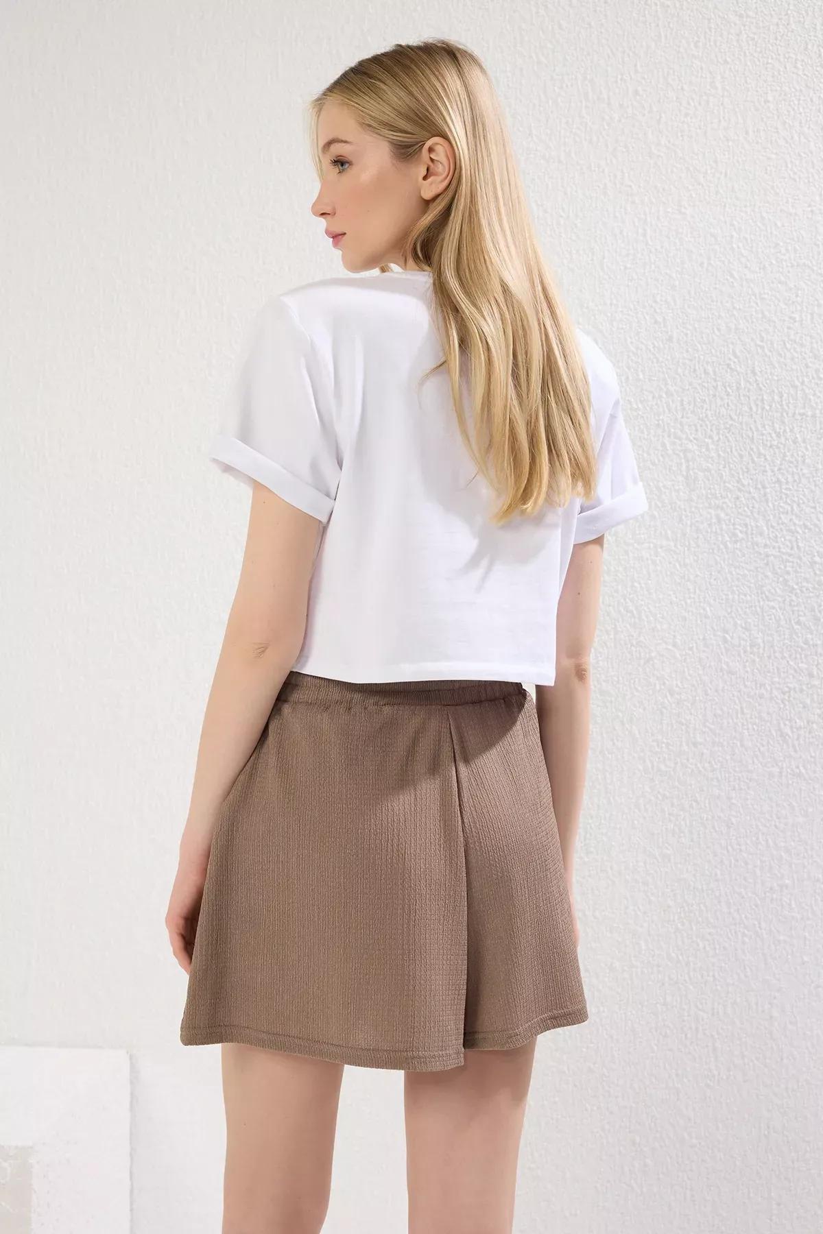 Black Brown Crepe Knit Shorts, , large image number 3