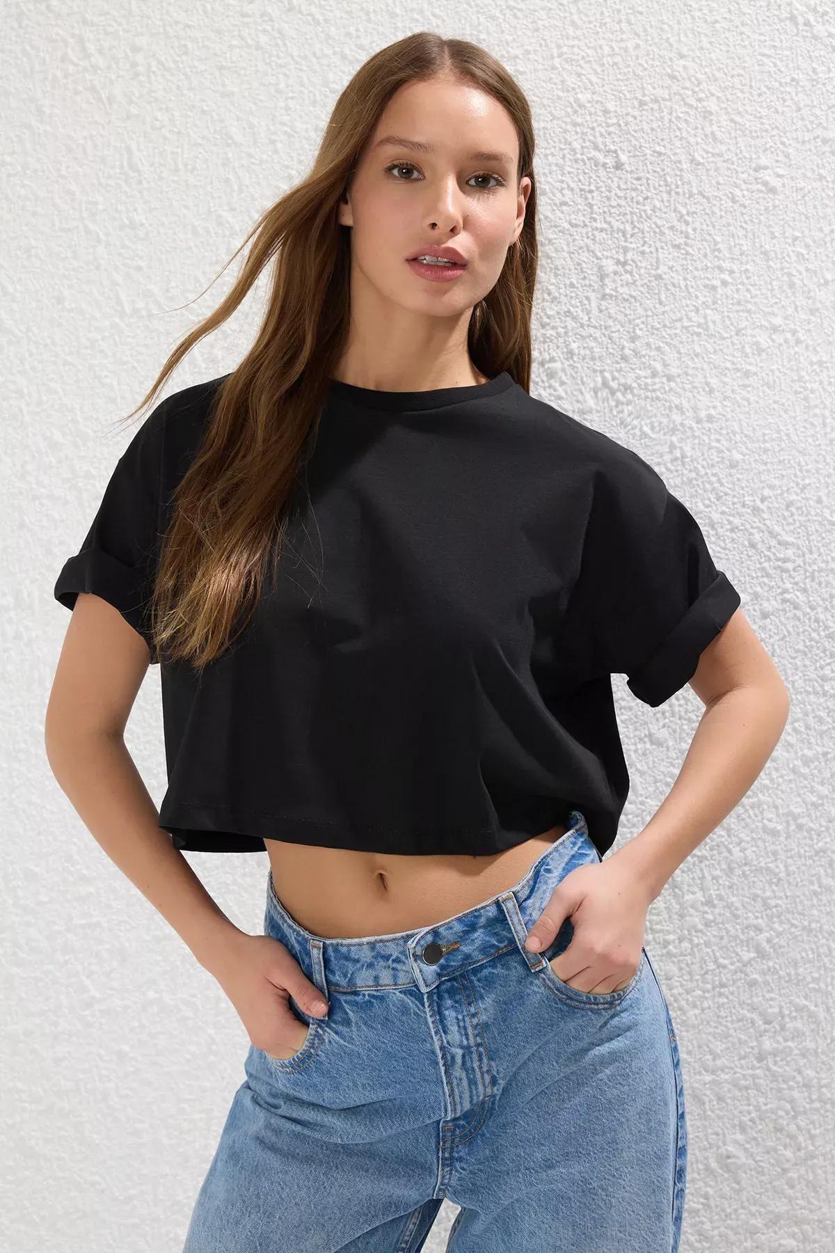 Black-White Relaxed Crop T-shirt, , large image number 3