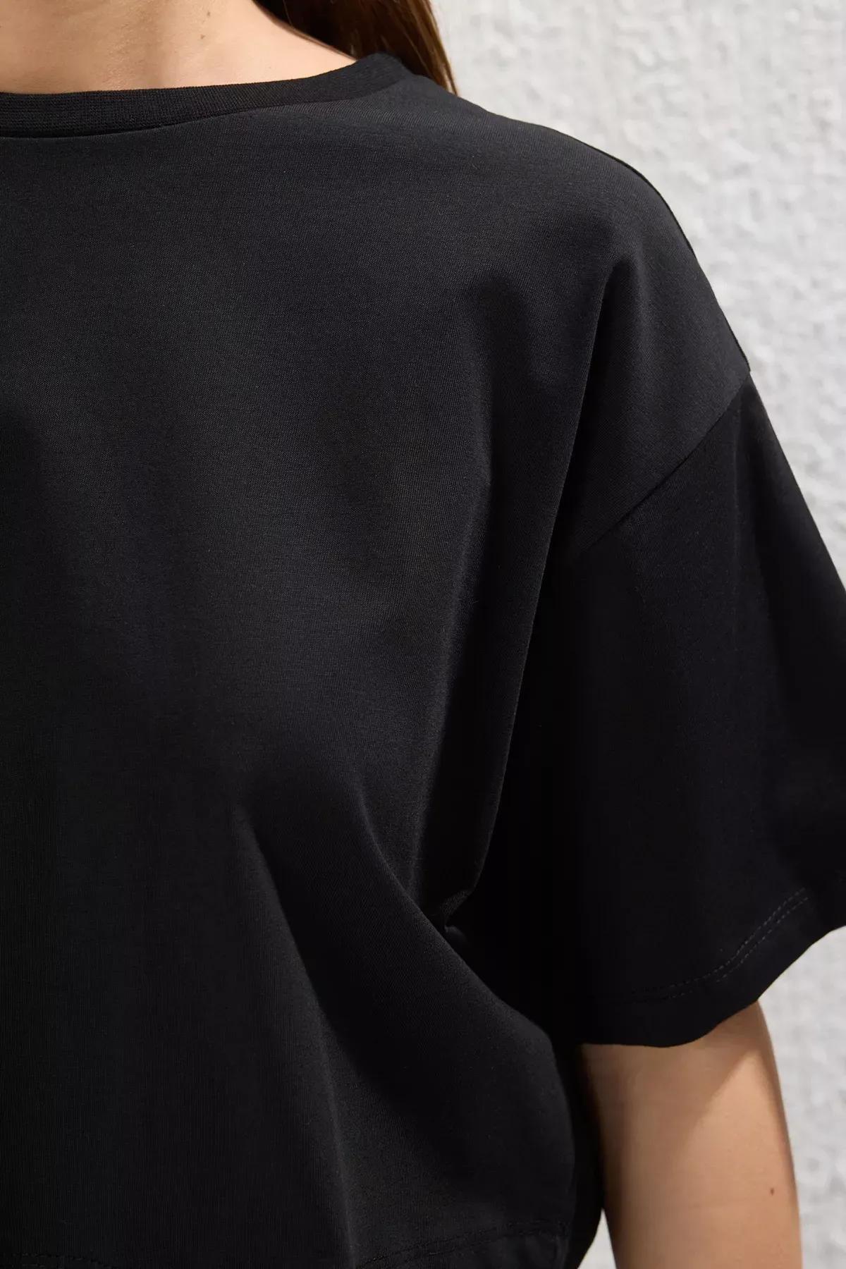 Black-White Relaxed Crop T-shirt, , large image number 4