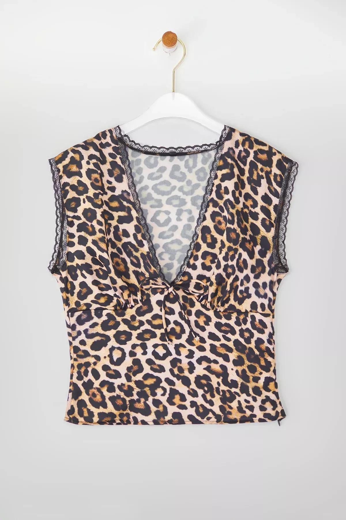 Brown Satin Leopard Print Woven Blouse, Brown, large image number 4