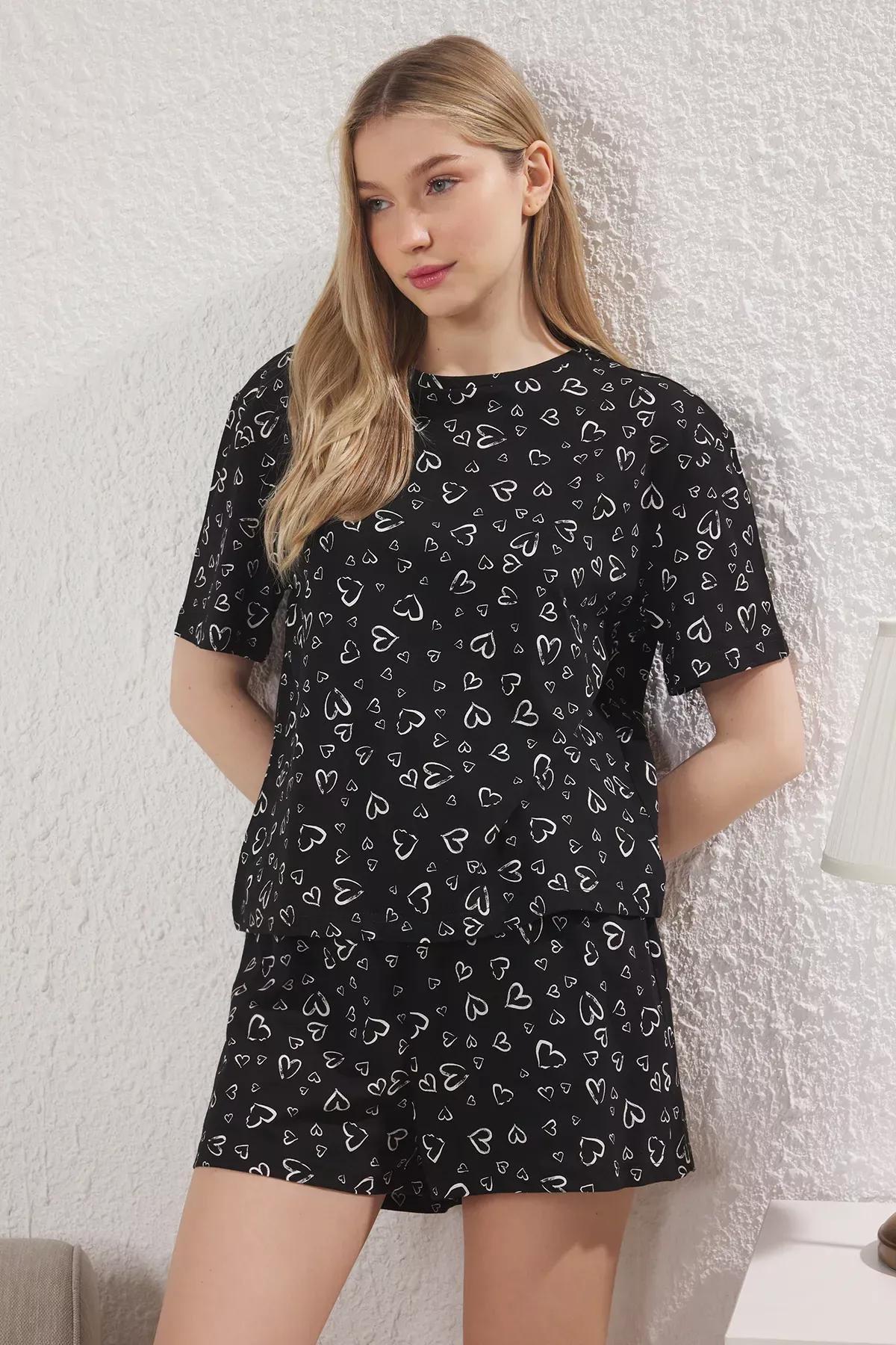 Black Heart Shorts Pajama Set, , large image number 1