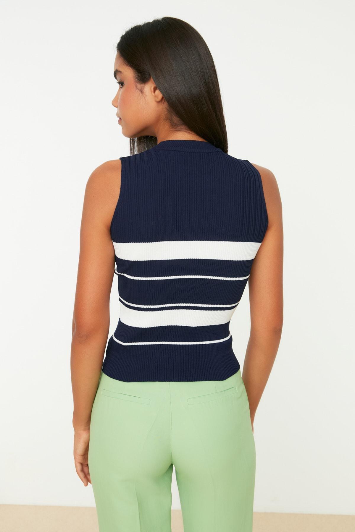 Navy Slim Blouse, , large image number 3