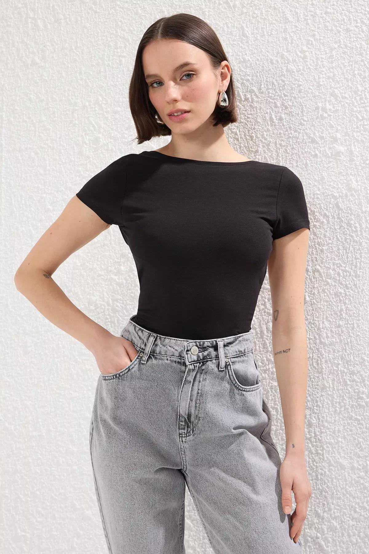 Black Backless Padded Knit Blouse, , large image number 0