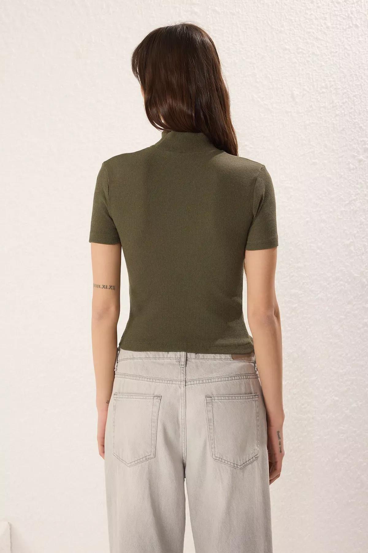 Black-Green-Beige 3-Pack Knit Blouses, , large image number 2