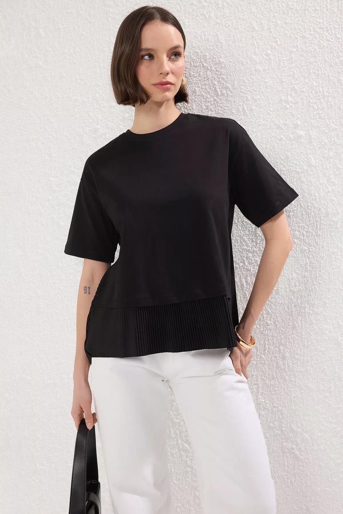 Black Oversize Pleated Blouse, , large image number 0
