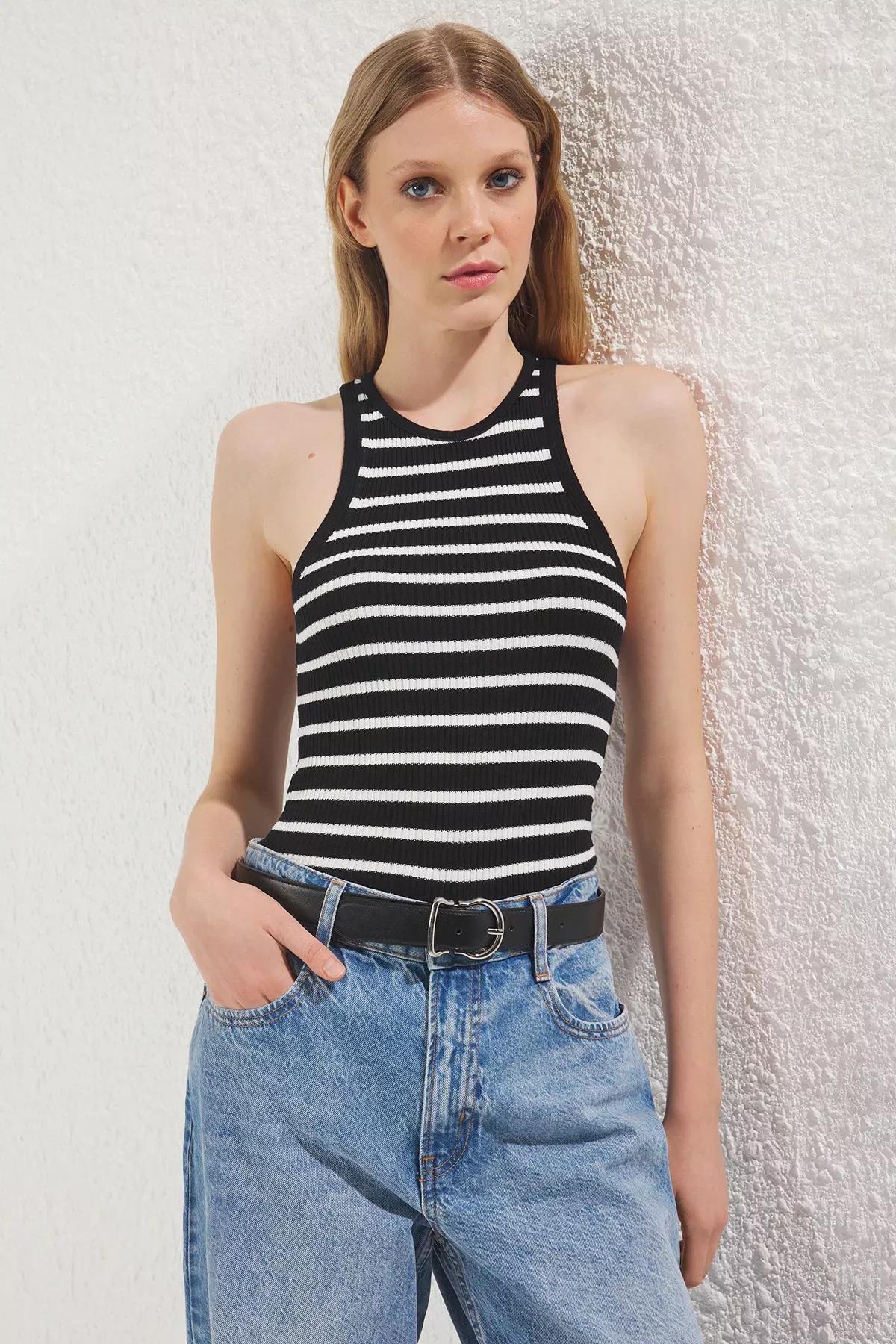 Black Ribbed Thin Knit Blouse, C101_1635, large image number 0