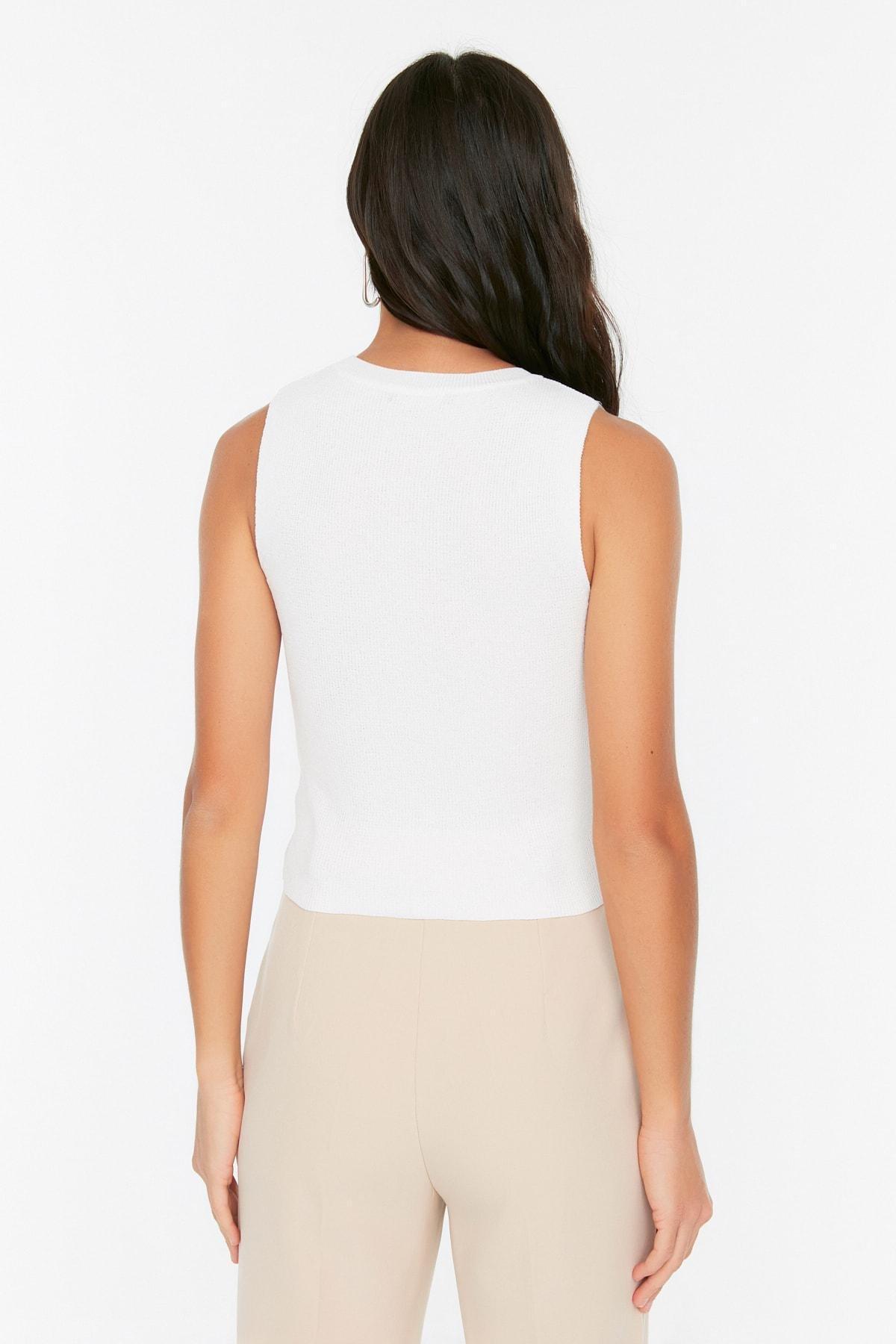 Cream Slim Crew Neck Blouse, , large image number 4