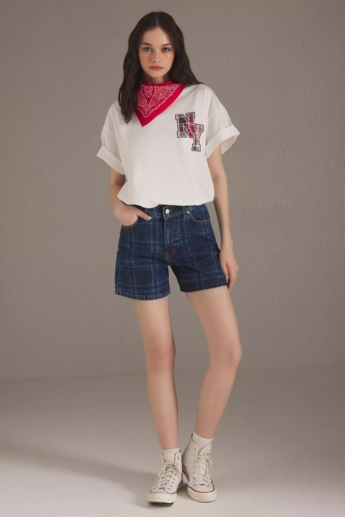 Blue  High-Waist Plaid Shorts, , large image number 1