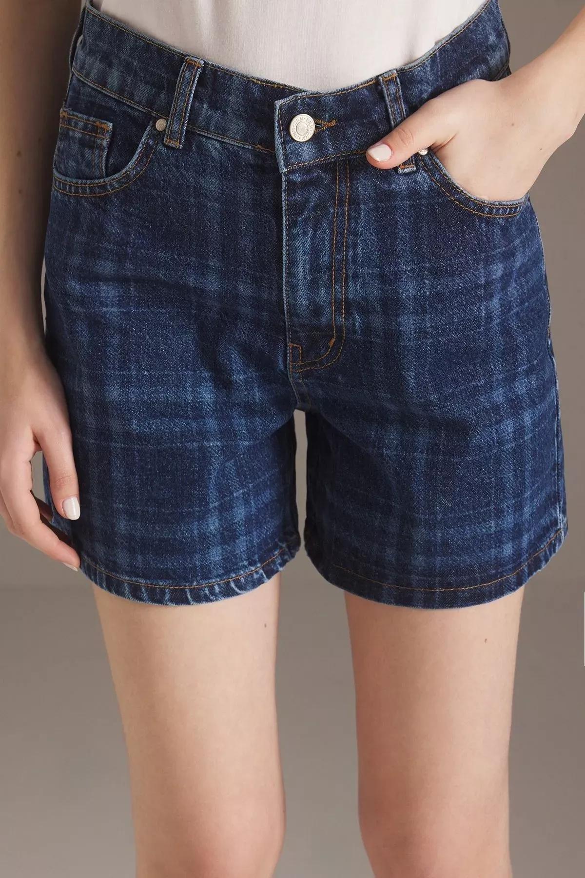 Blue  High-Waist Plaid Shorts, , large image number 3