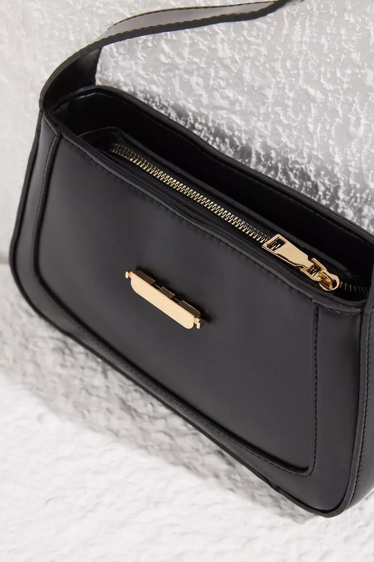 Black Metal Buckle Detailed Shoulder Bag, BLACK, large image number 2