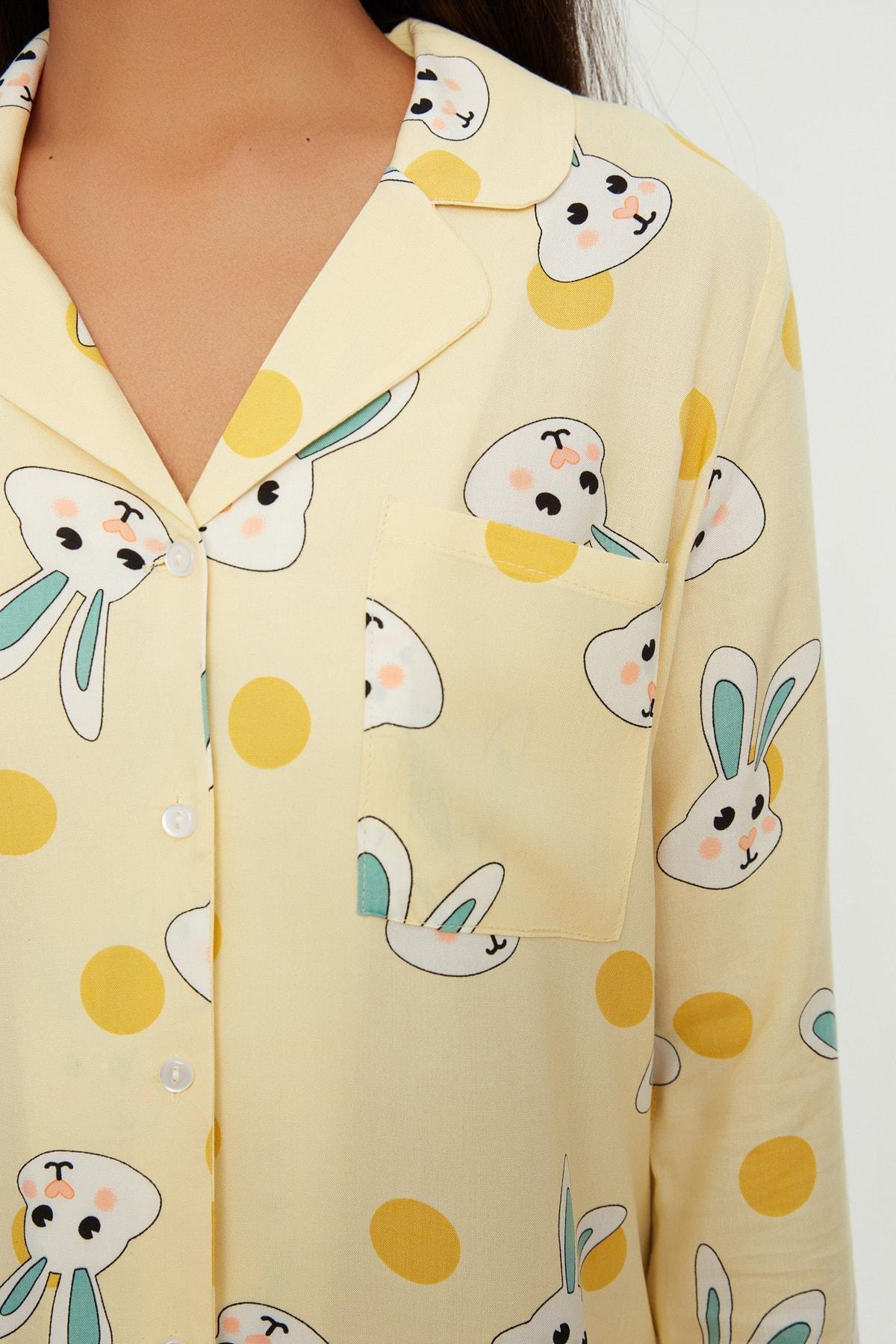Yellow Graphic Pajama Set, , large image number 3