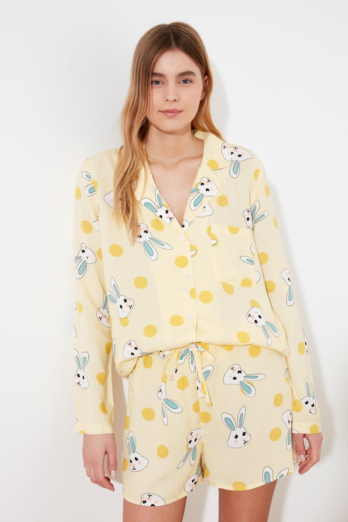 Trendyol - Yellow Graphic Pajama Set