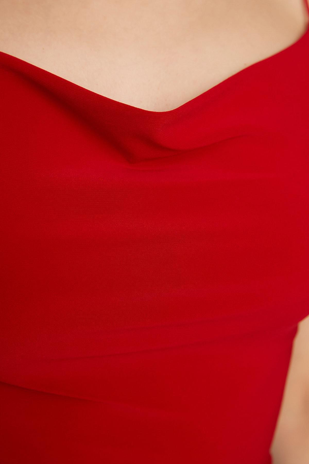 Red Slim Cowl Neck Blouse, , large image number 3