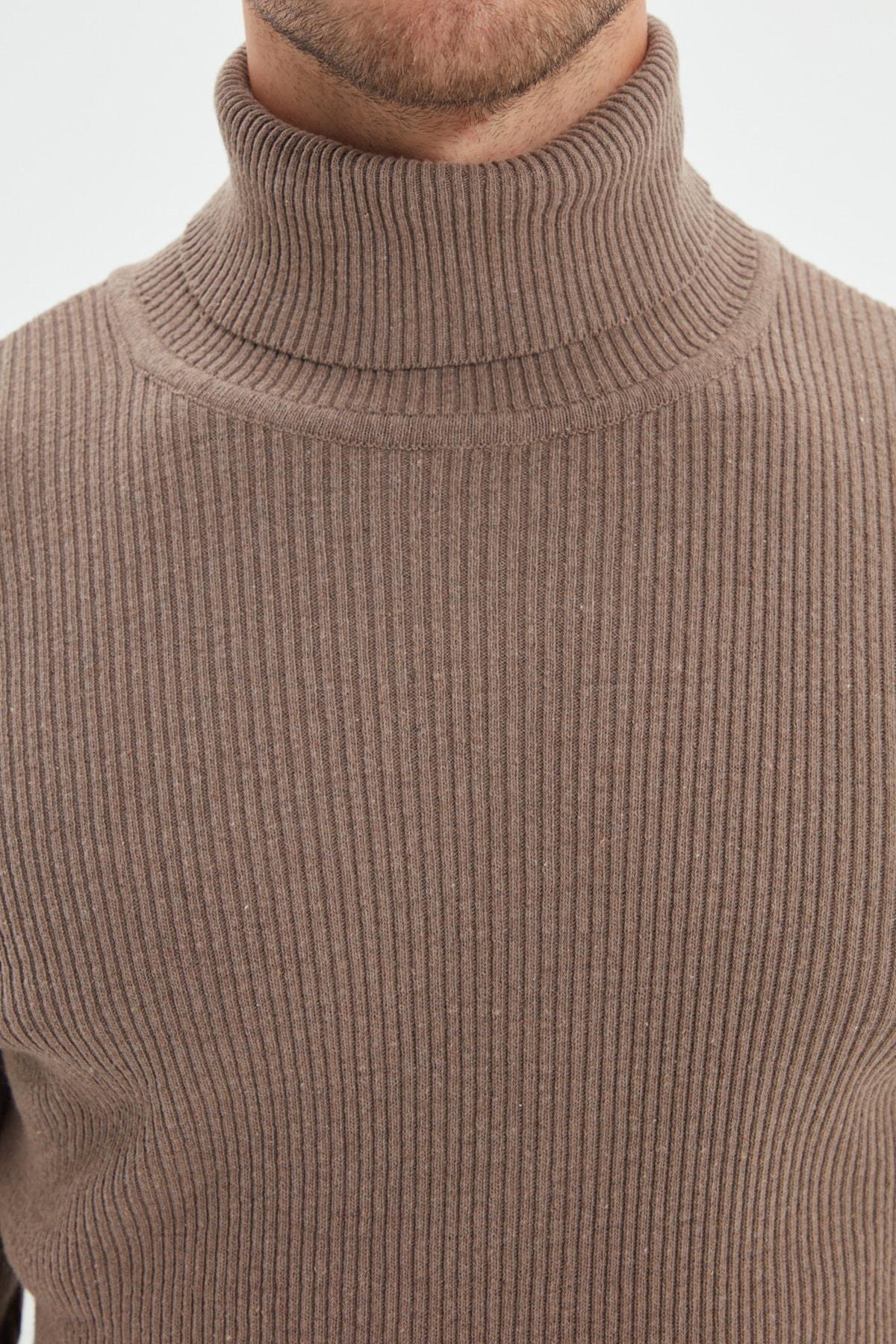 Brown Fitted Sweater, , large image number 3