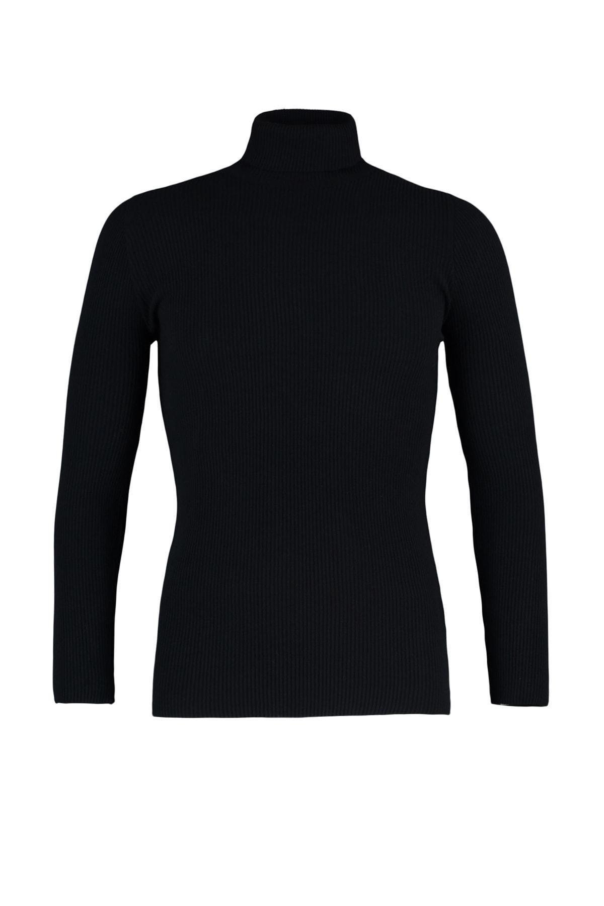 Black Turtleneck Sweater, Black, large image number 6