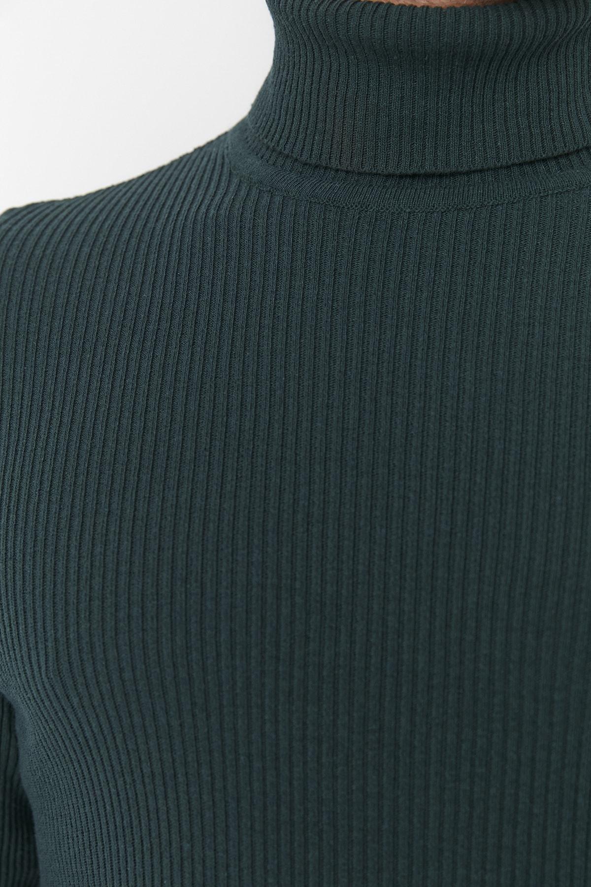 Green Fitted Sweater, , large image number 3