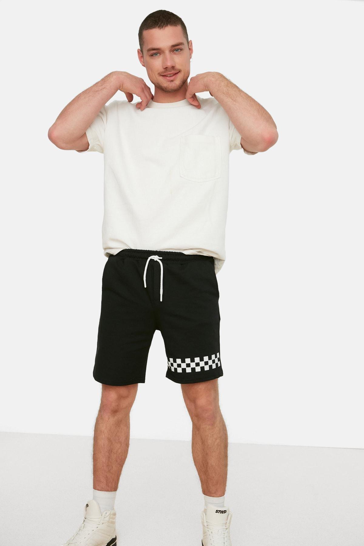 Black Printed Mid Waist Shorts, , large image number 0