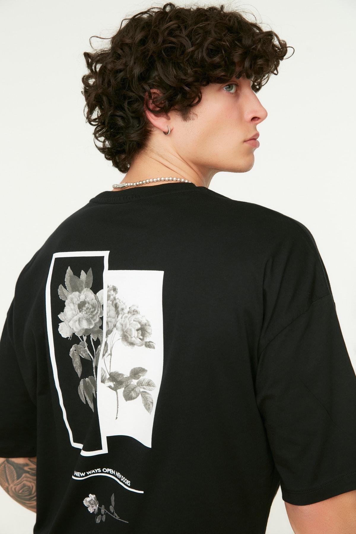 Black Oversize Printed T-Shirt, , large image number 0