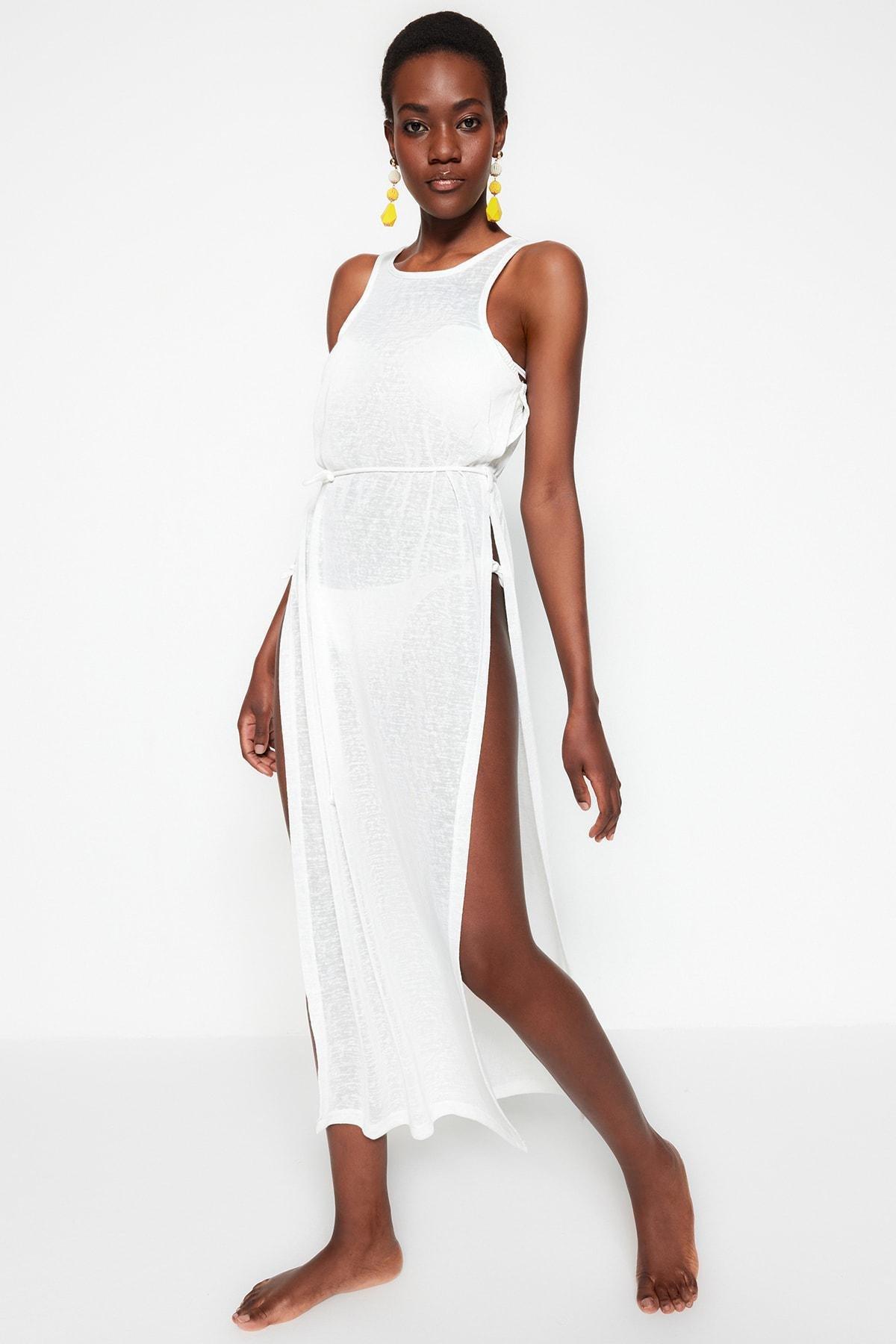 فستان بقصة ضيقة وفتحة رقبة V، أبيض, Ecru, large image number 2