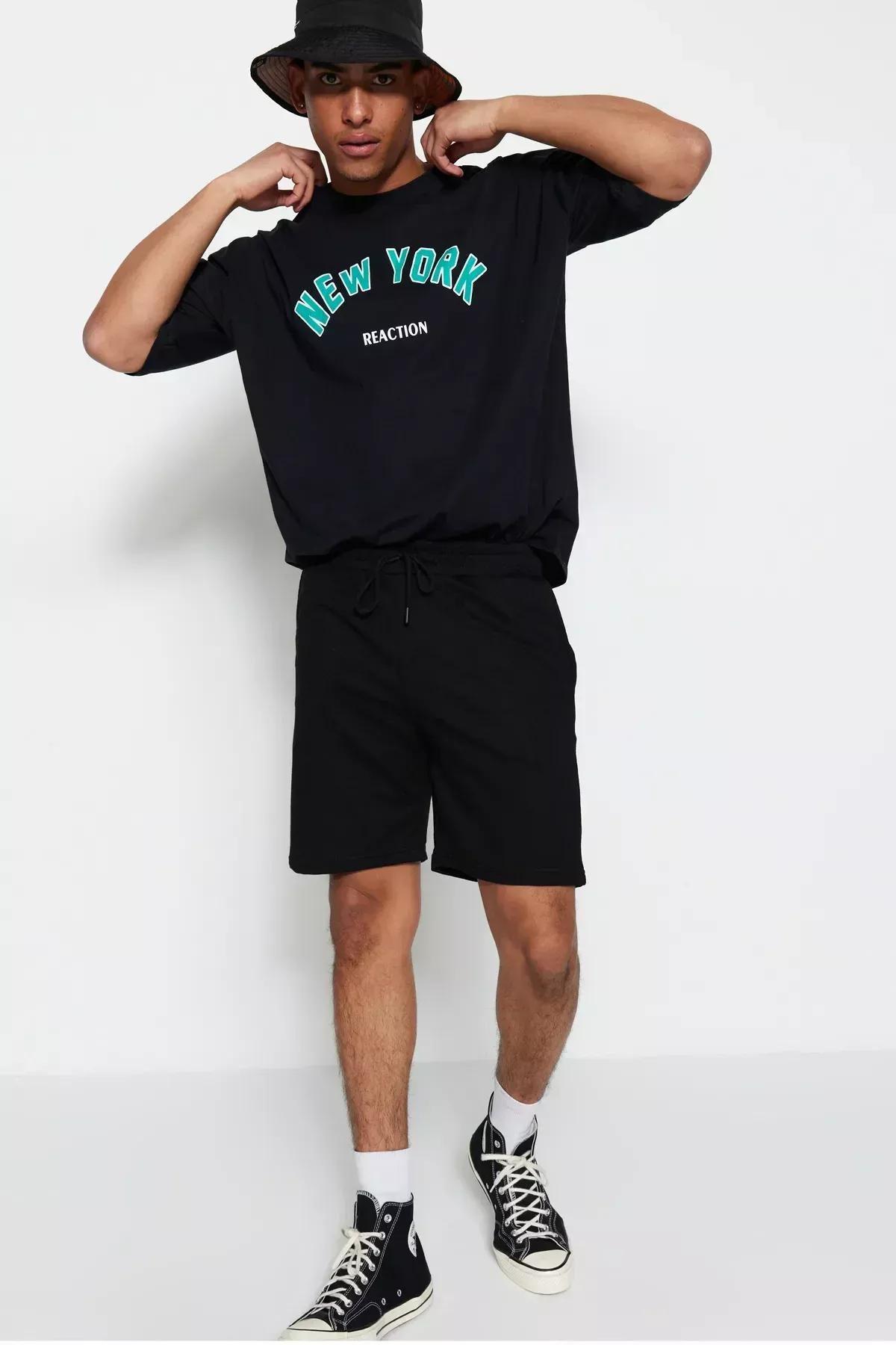 Black Mid-Waist Shorts, Set Of 2, Black, large image number 3
