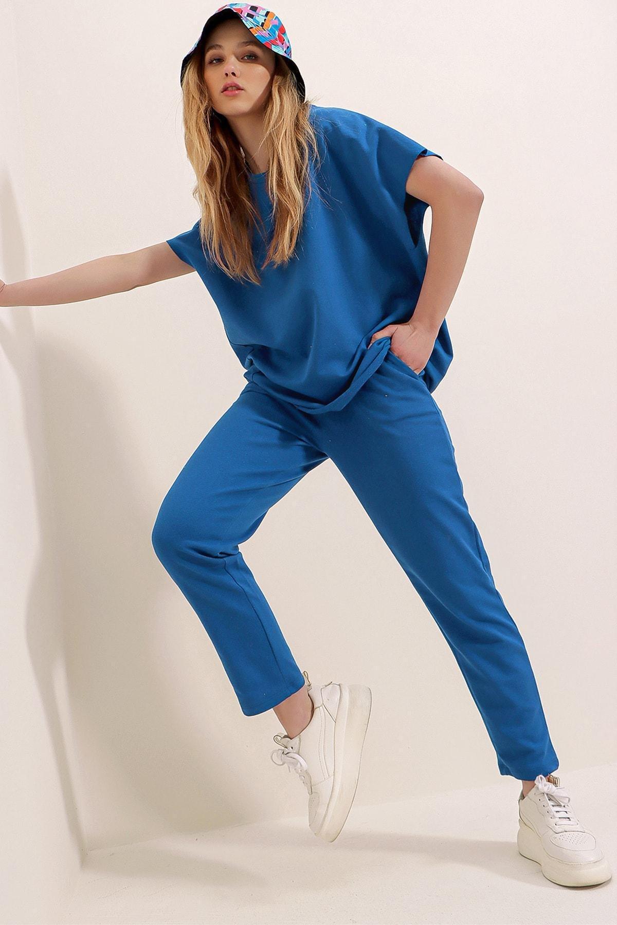 Navy Crew Neck Sweatsuit, , large image number 0