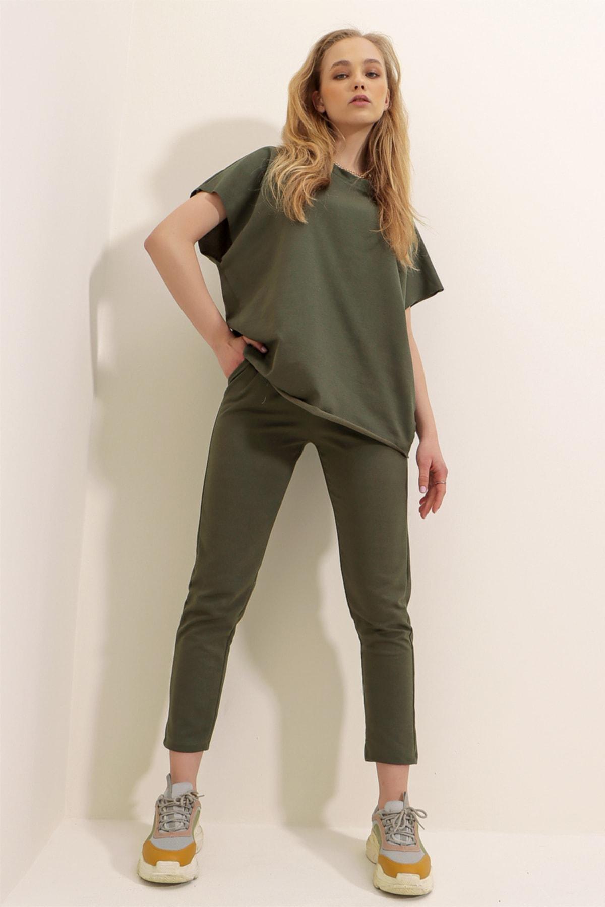 Khaki Crew Neck Sweatsuit, , large image number 2