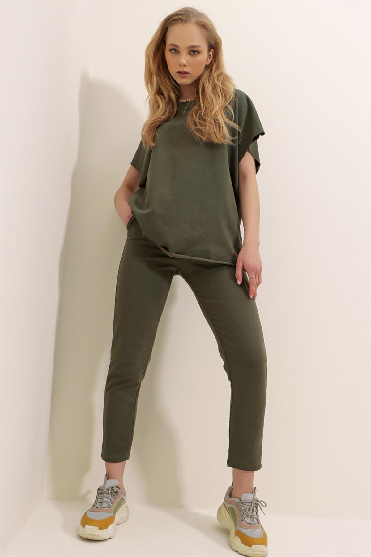Khaki Crew Neck Sweatsuit, , large image number 3