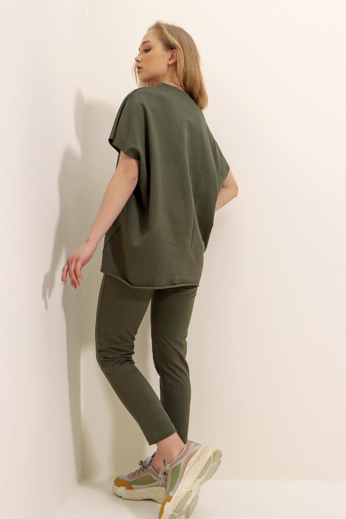 Khaki Crew Neck Sweatsuit, , large image number 4