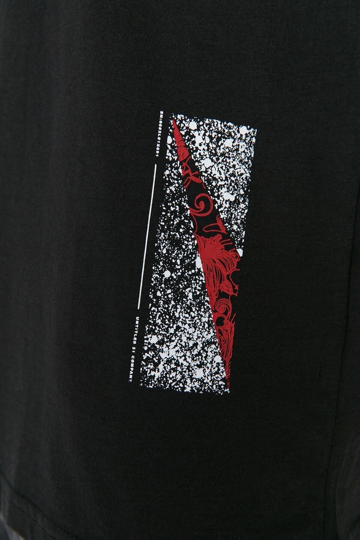 Black Relaxed Tshirt, , large image number 2