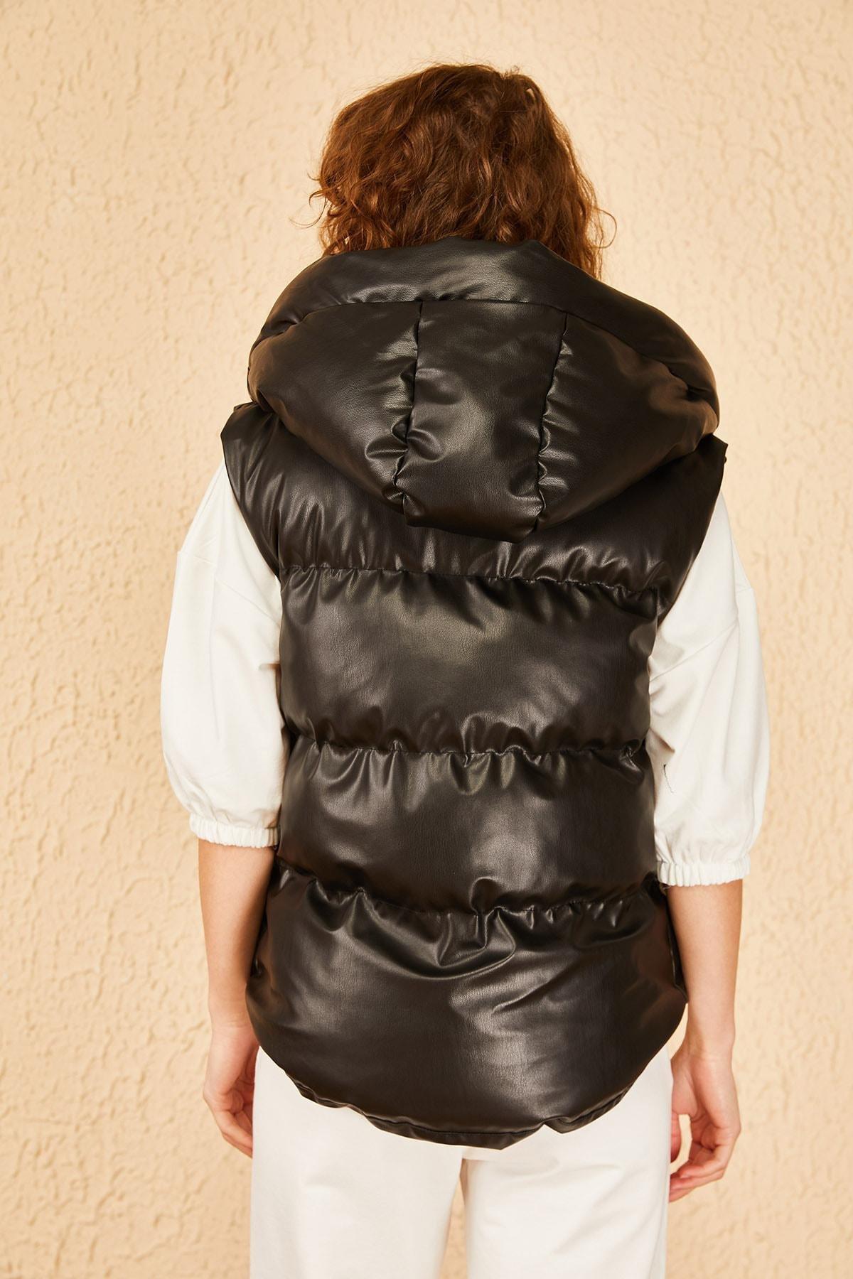 Black Hooded Puffer Jacket, , large image number 6