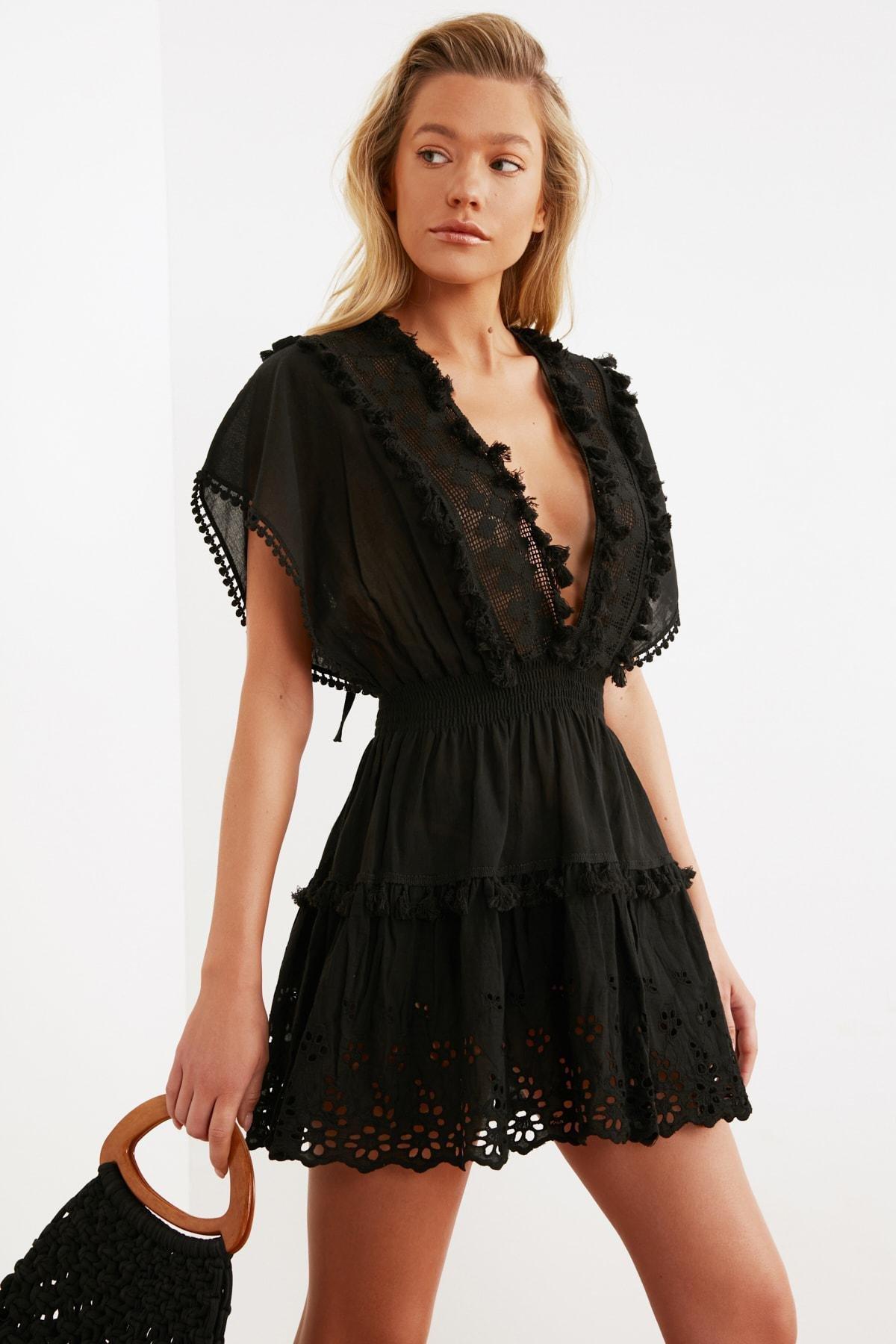 Black Off-Shoulder Smock Dress, , large image number 5