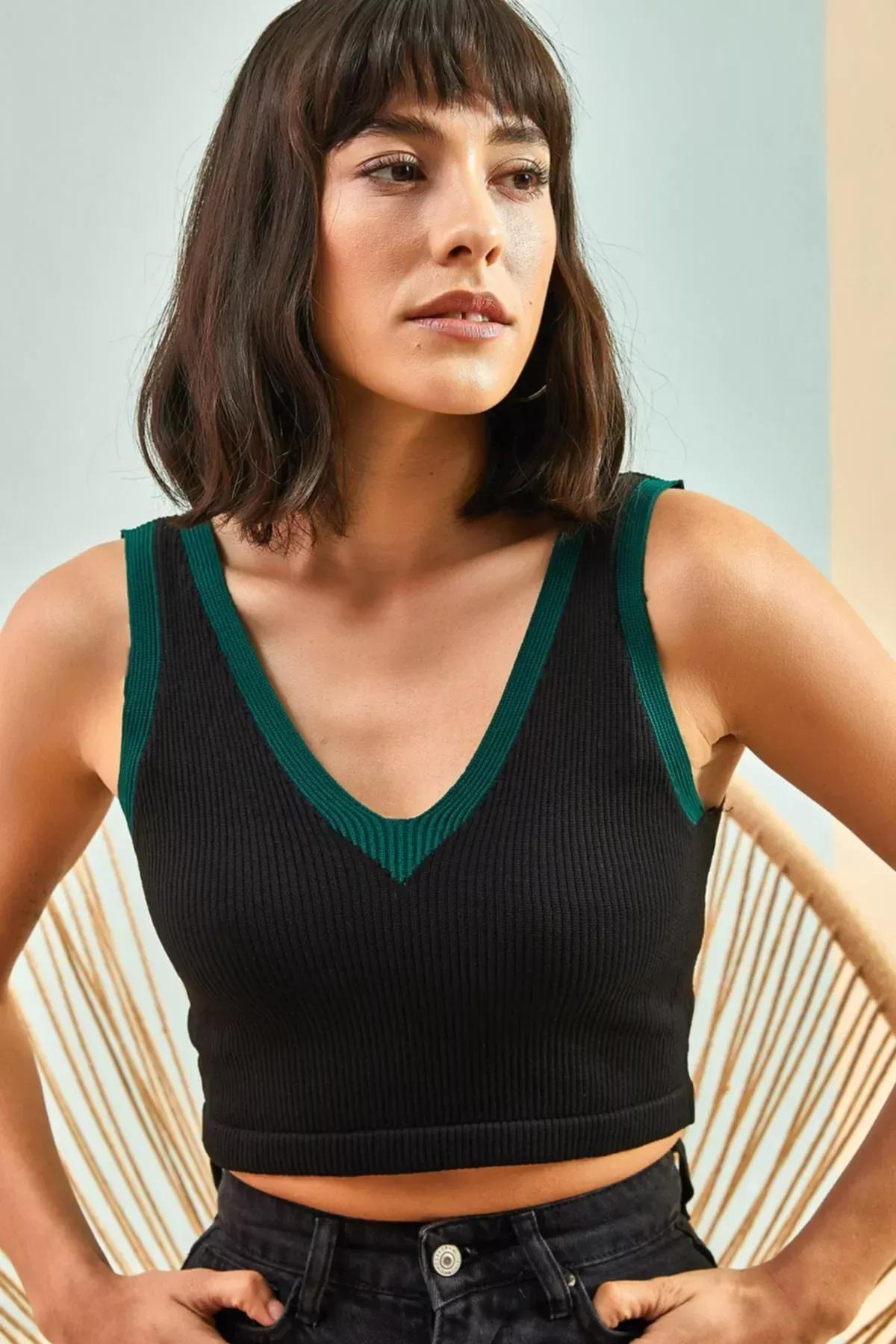 Black V-Neck Knitted Blouse, C101_5720, large image number 0