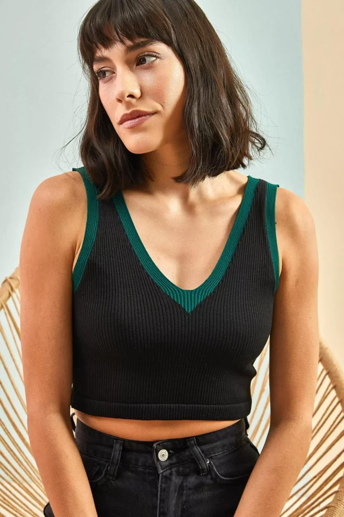 Black V-Neck Knitted Blouse, C101_5720, large image number 4