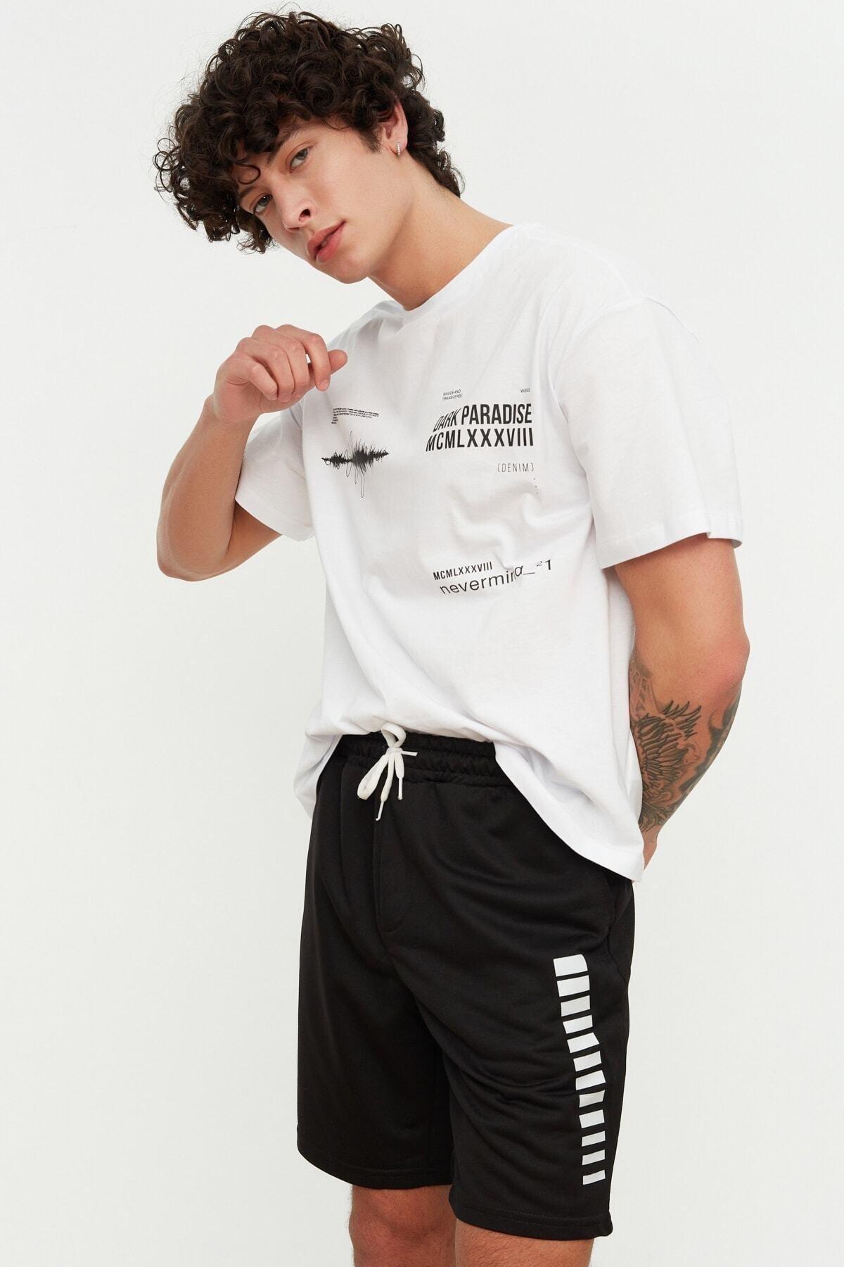 Black Mid Waist Colourblock Shorts, , large image number 2