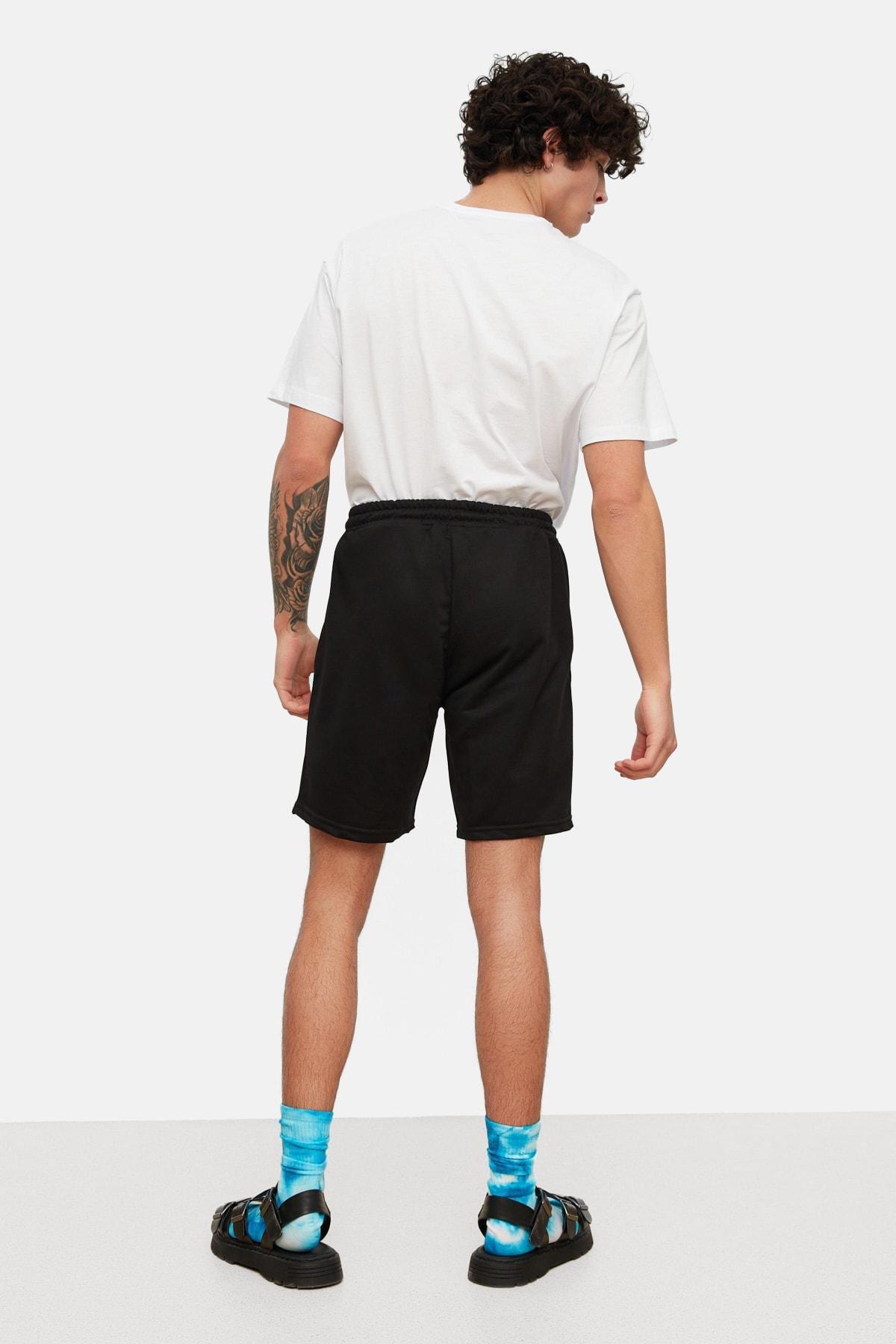 Black Mid Waist Colourblock Shorts, , large image number 4