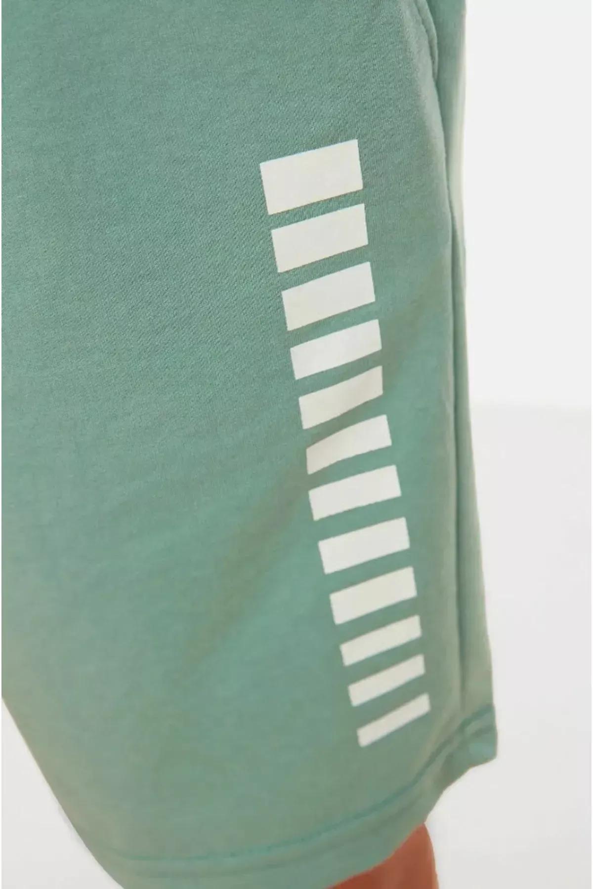 Green Colourblock Mid Waist Shorts, Green, large image number 9
