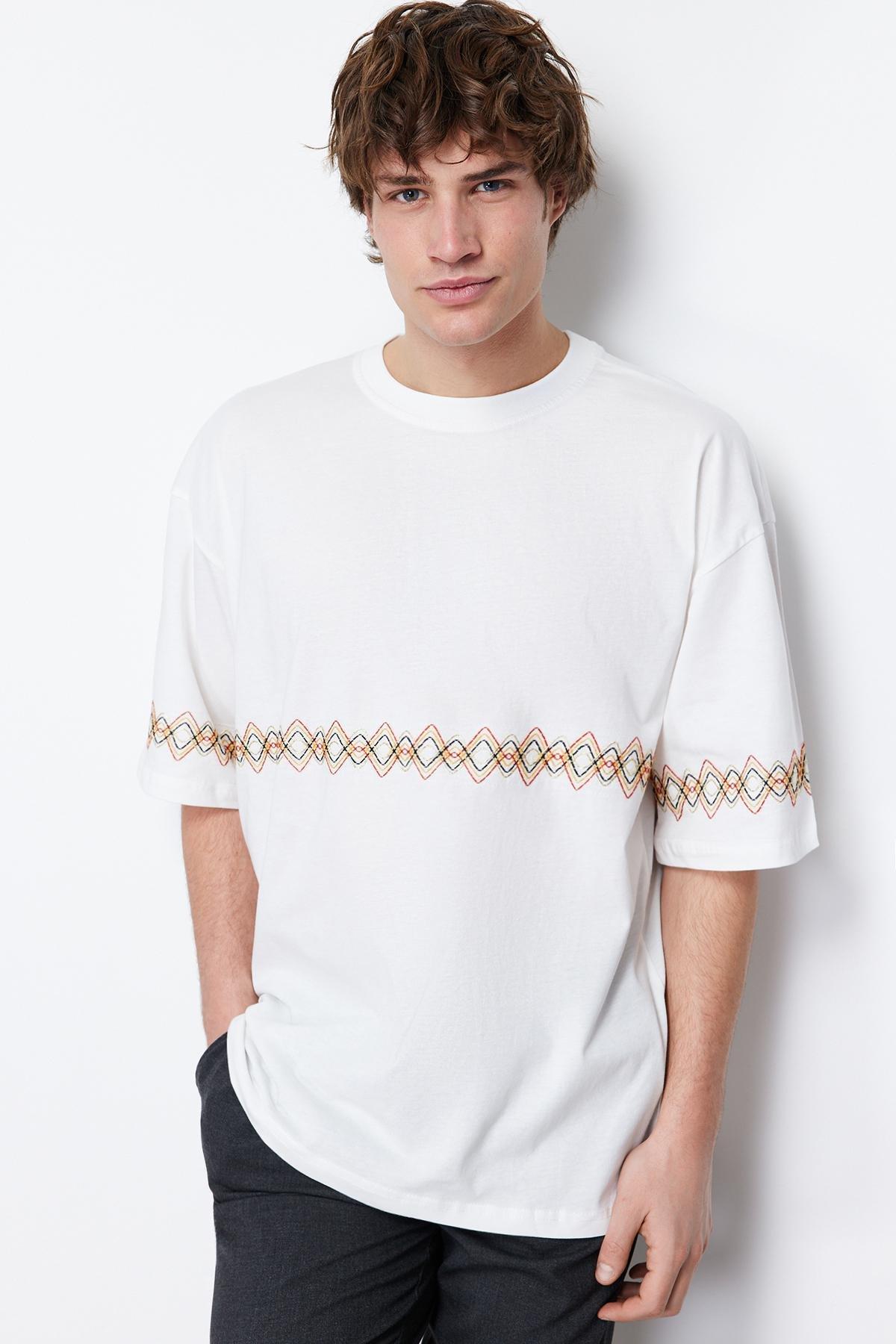 White Oversize Crew Neck T-Shirt, White, large image number 3