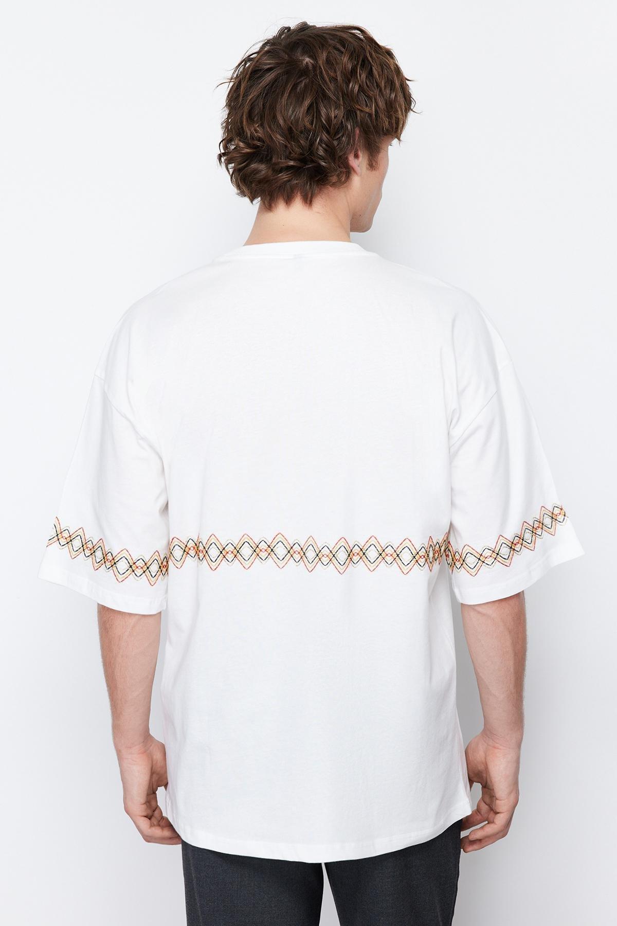 White Oversize Crew Neck T-Shirt, White, large image number 5