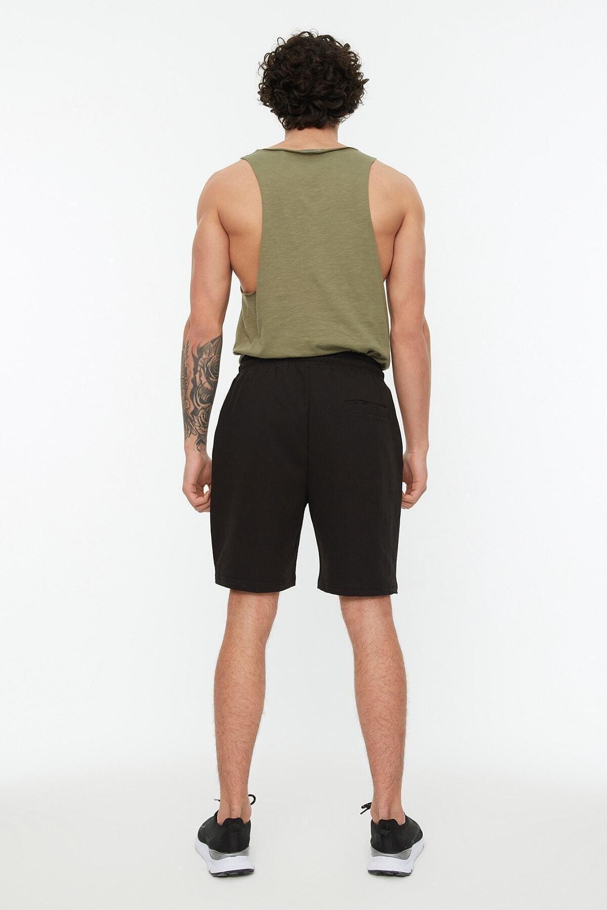 Black Printed Mid Waist Shorts, , large image number 4