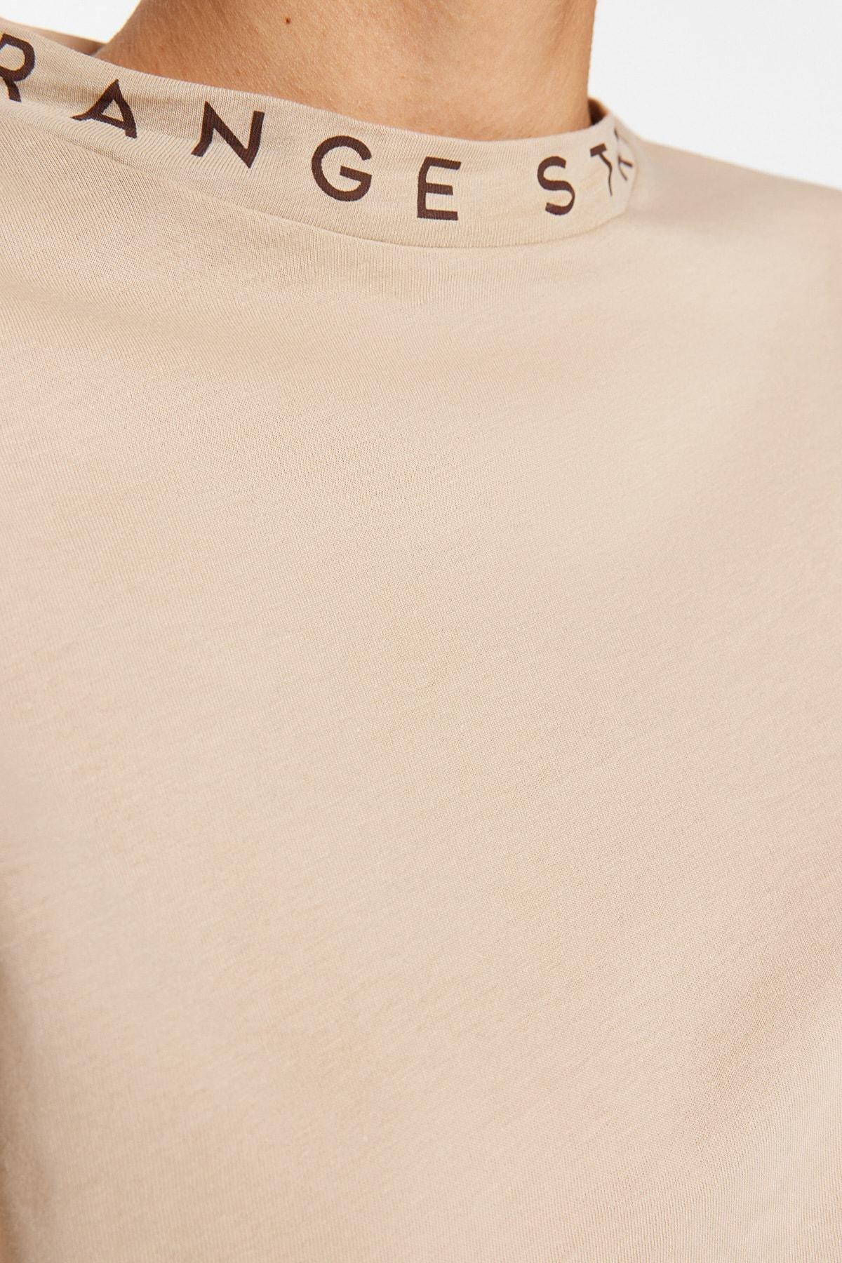 Beige Regular Tshirt, , large image number 4