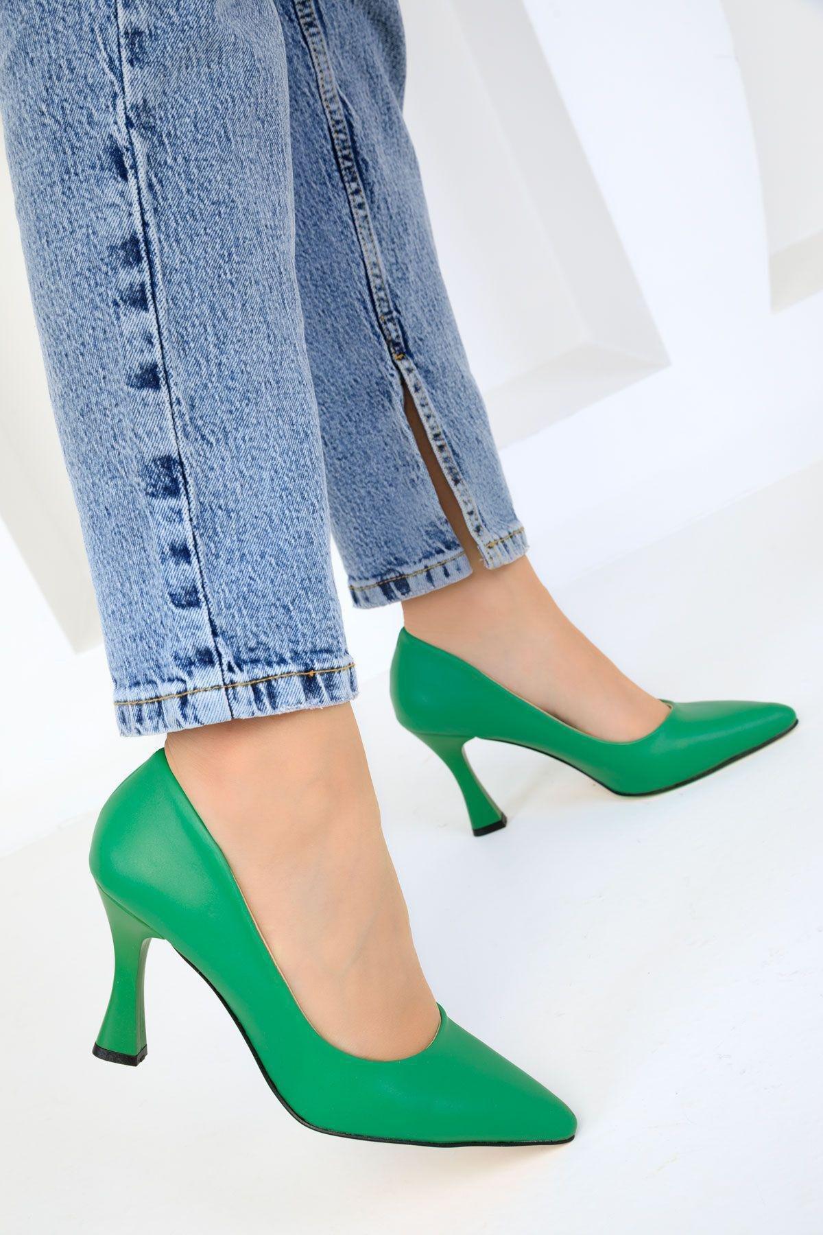 Green Classic Heeled Shoes, , large image number 2
