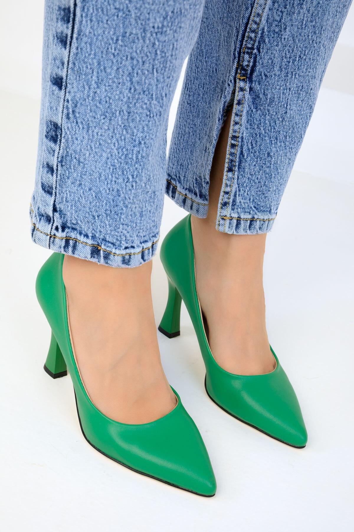 Green Classic Heeled Shoes, , large image number 4
