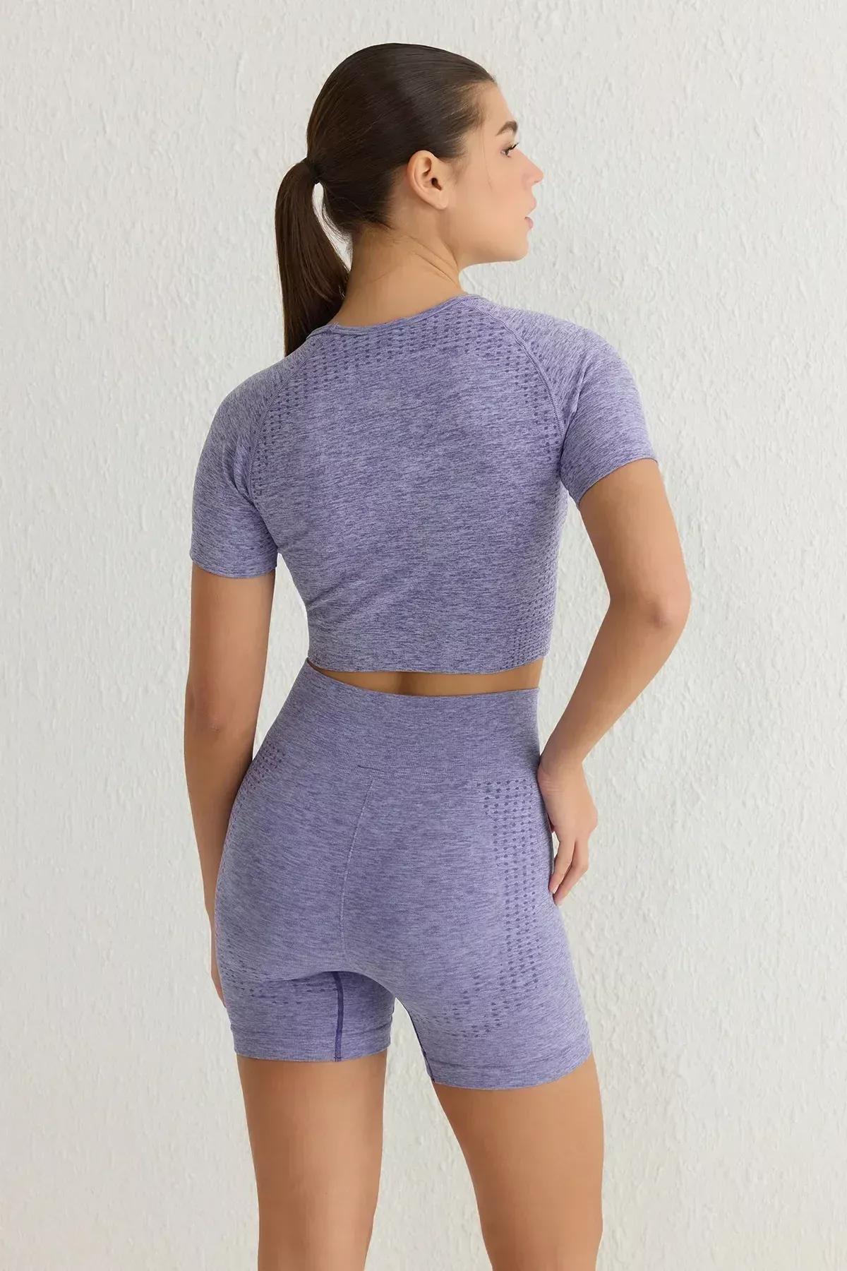 Trendyol - Lilac Crop Seamless/Seamless Crew Neck Knitted Sports Top/Blouse TWOSS21BZ1419, Einzeln