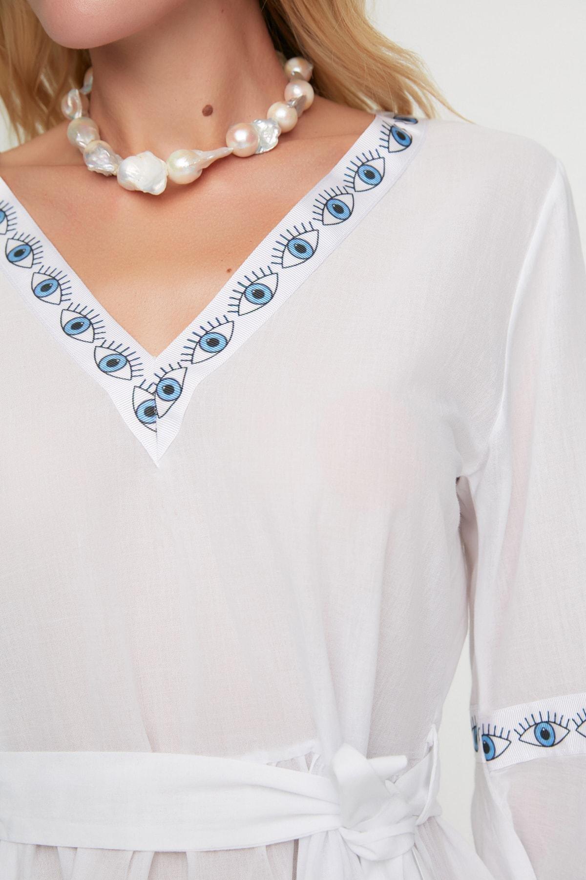 White Skater Crew Neck Dress, , large image number 3