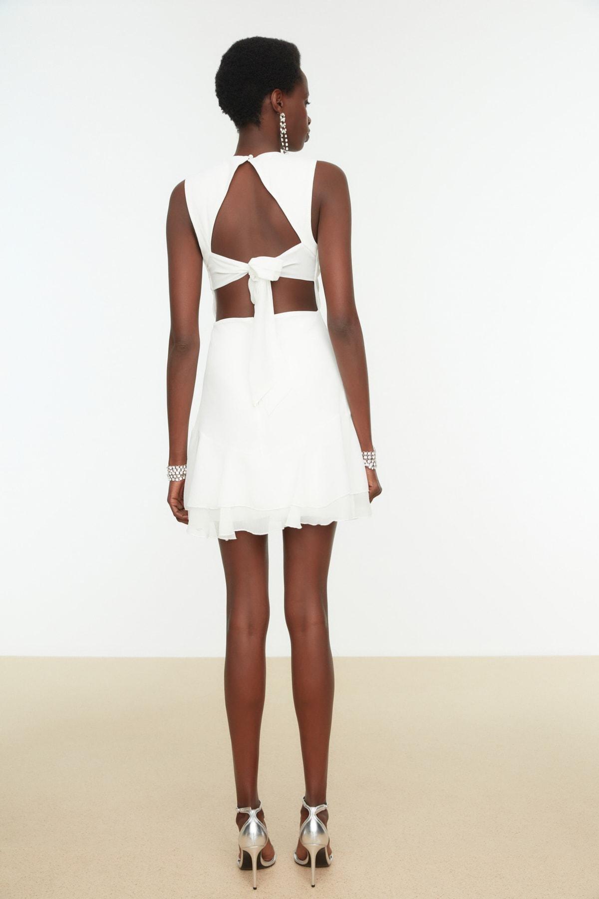 White Cache-Coeur Skater Dress, , large image number 5