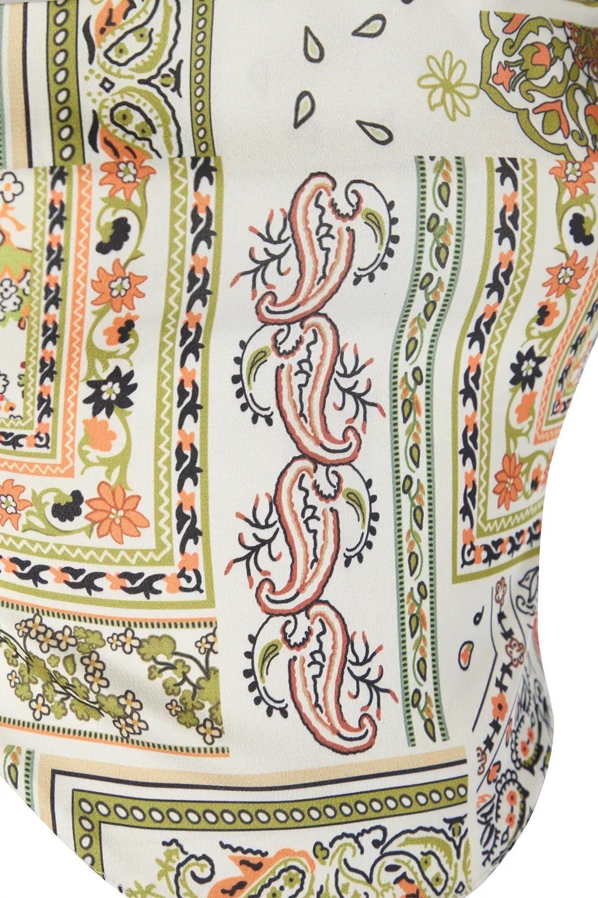 Green Back Tie Detail Crop Blouse, , large image number 1