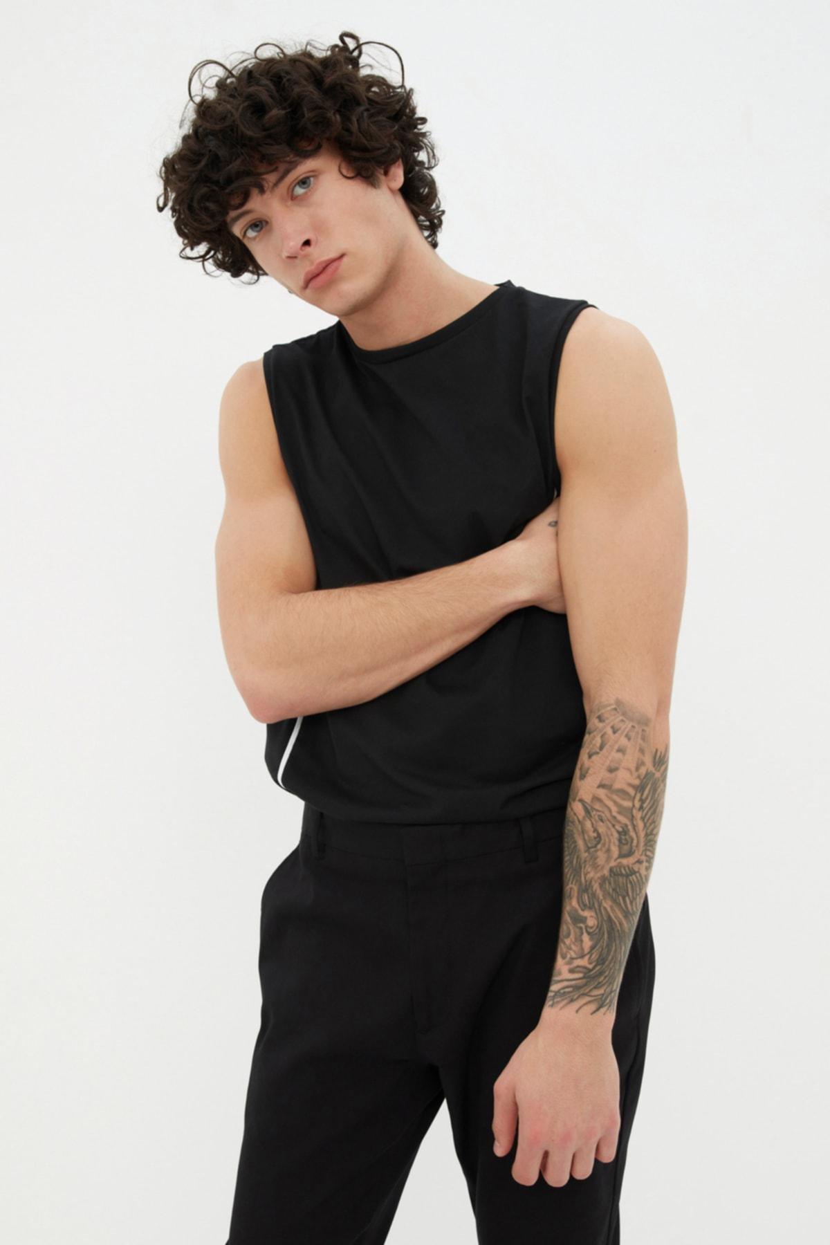 Black Crew Neck Camisole, , large image number 1