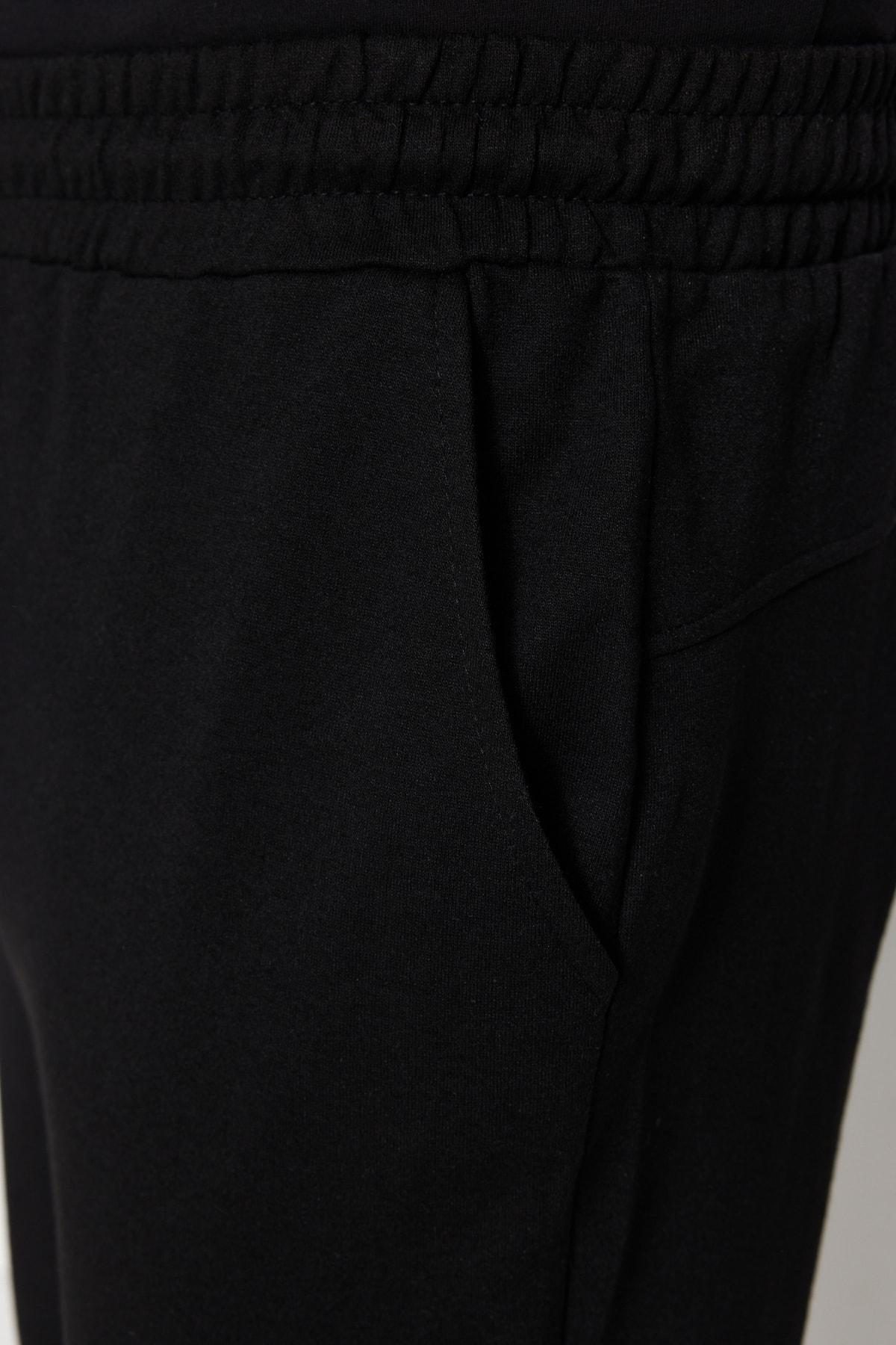 Trendyol - Black Joggers Mid Waist Sweatpants