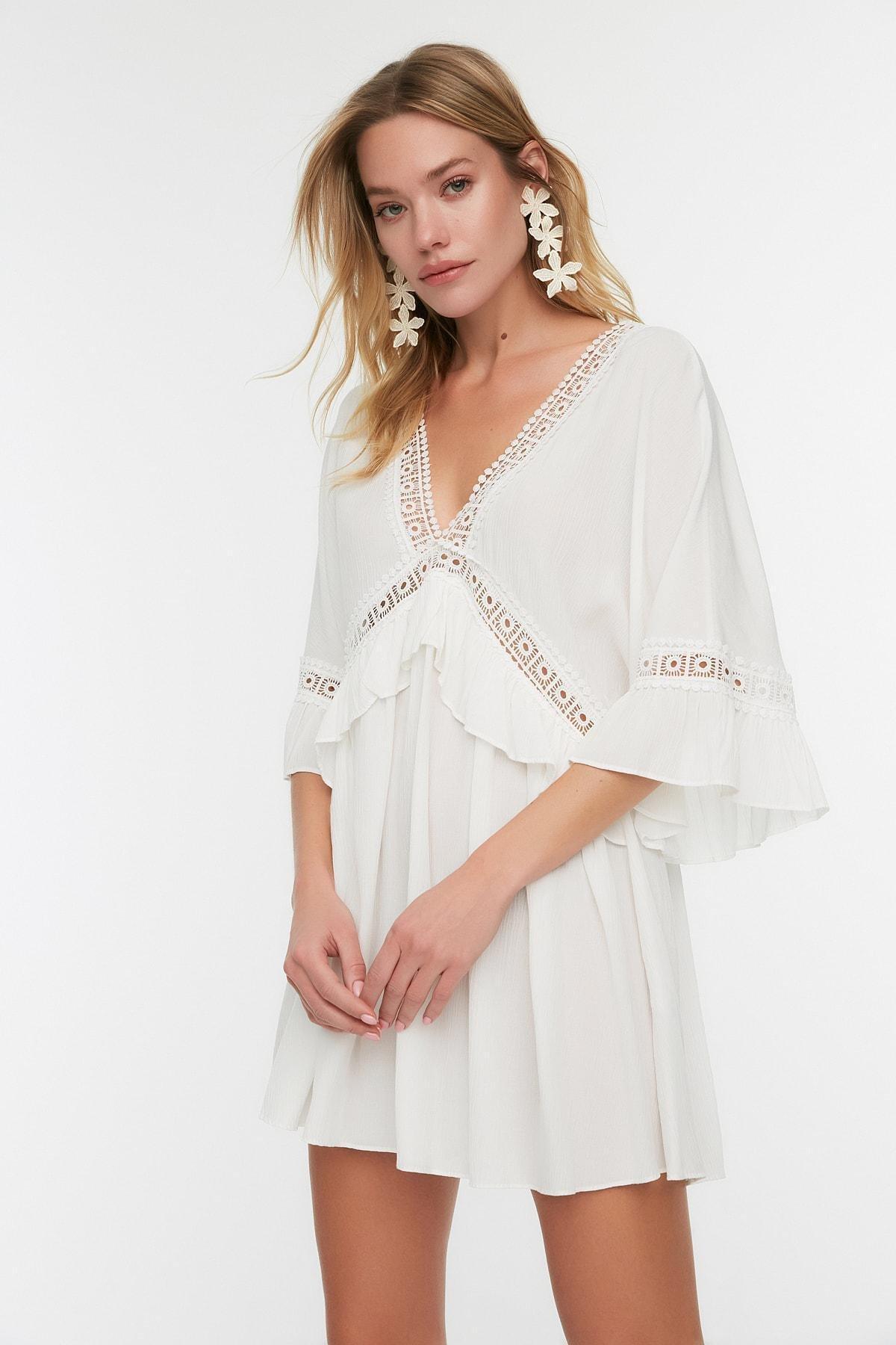 White V-Neck Dress, , large image number 4