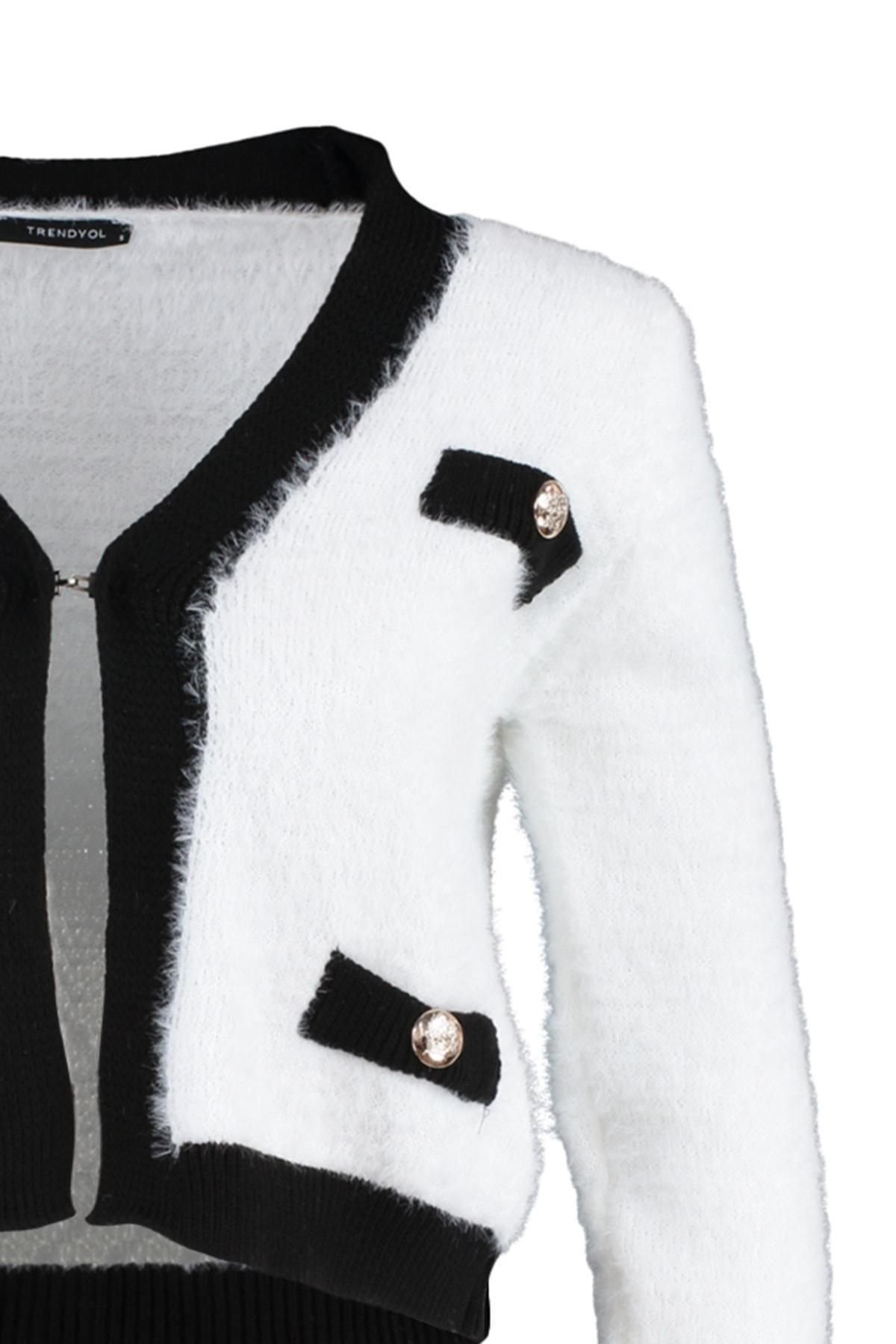 Beige V-Neck Cardigan, , large image number 7